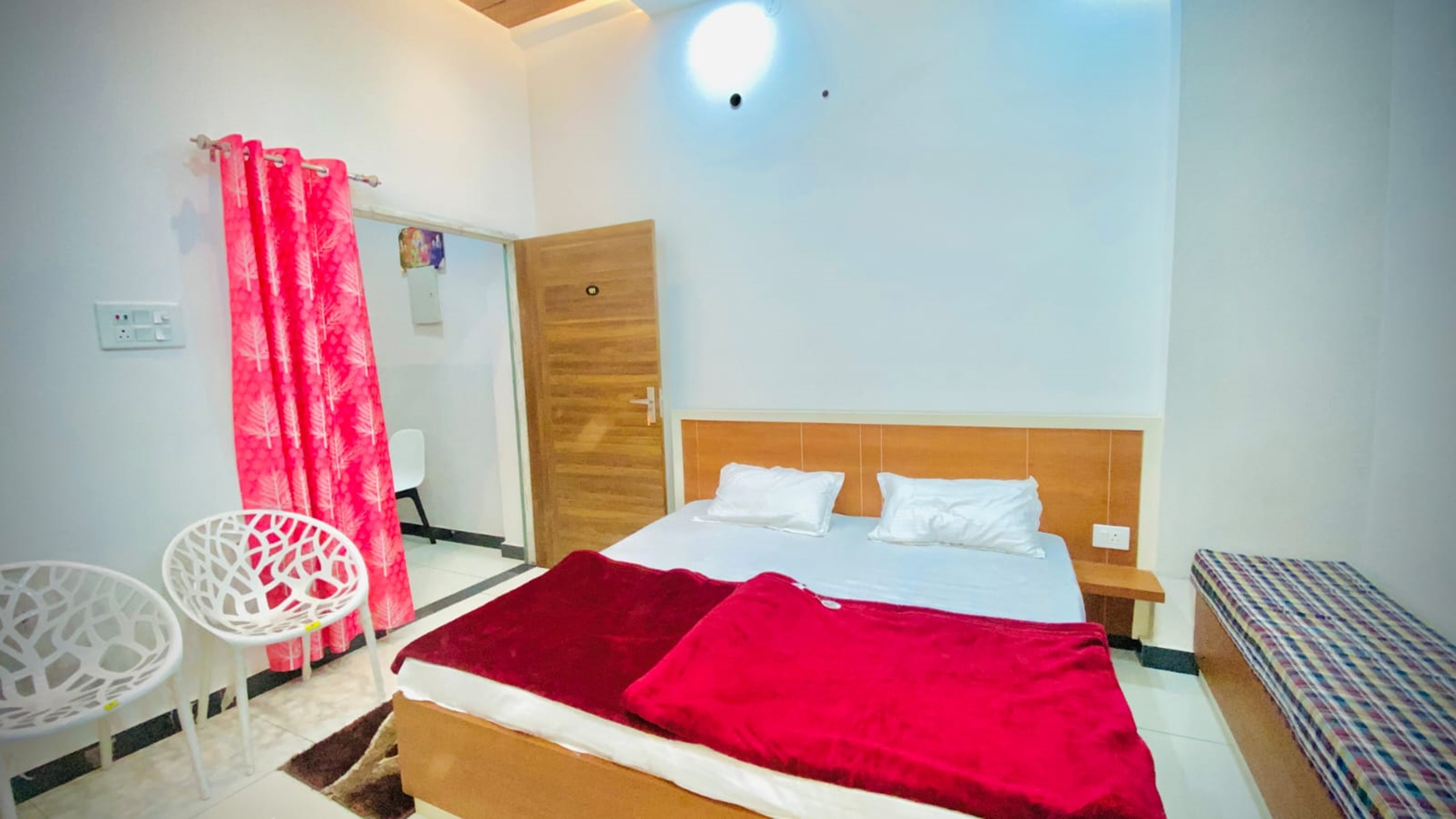 Out R Inn HOTEL SHREE G R 𝗕𝗢𝗢𝗞 Suratgarh Hotel