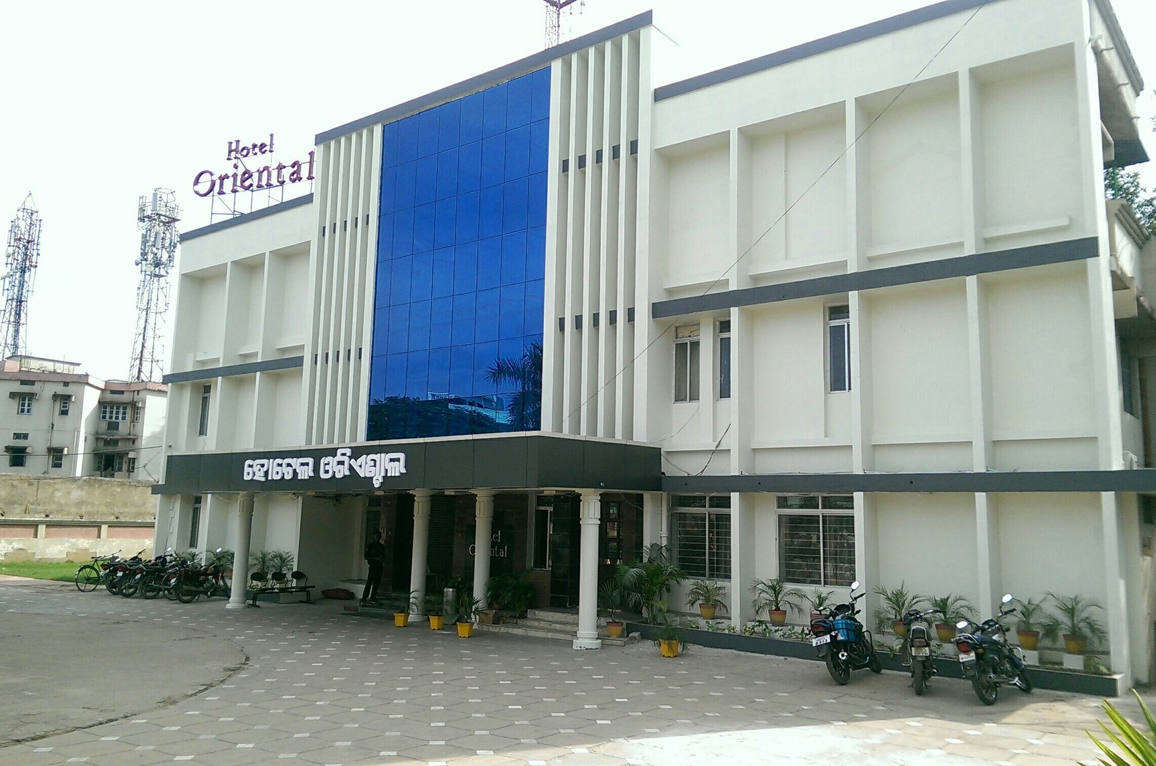 Hotel Oriental Bargarh Inr 84 Off 1 4 0 0 Hotel Price Address Reviews