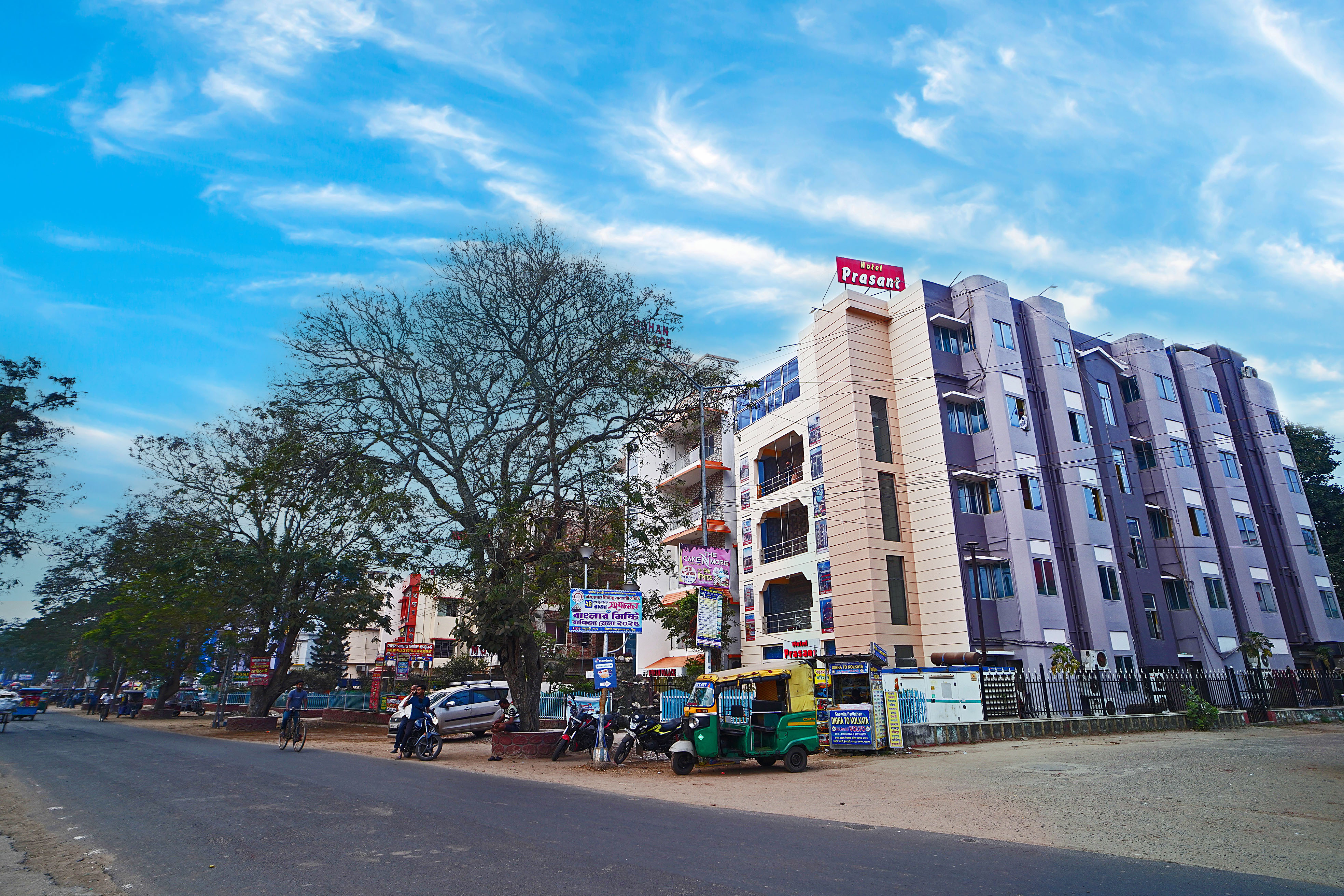 HOTEL PRASANT