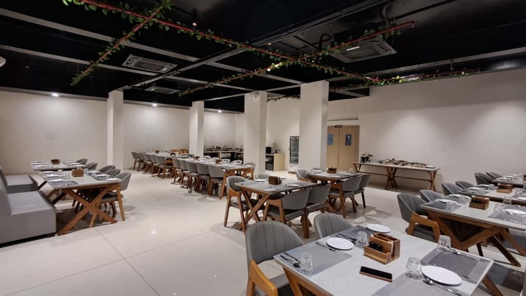 Ekansh Restaurant