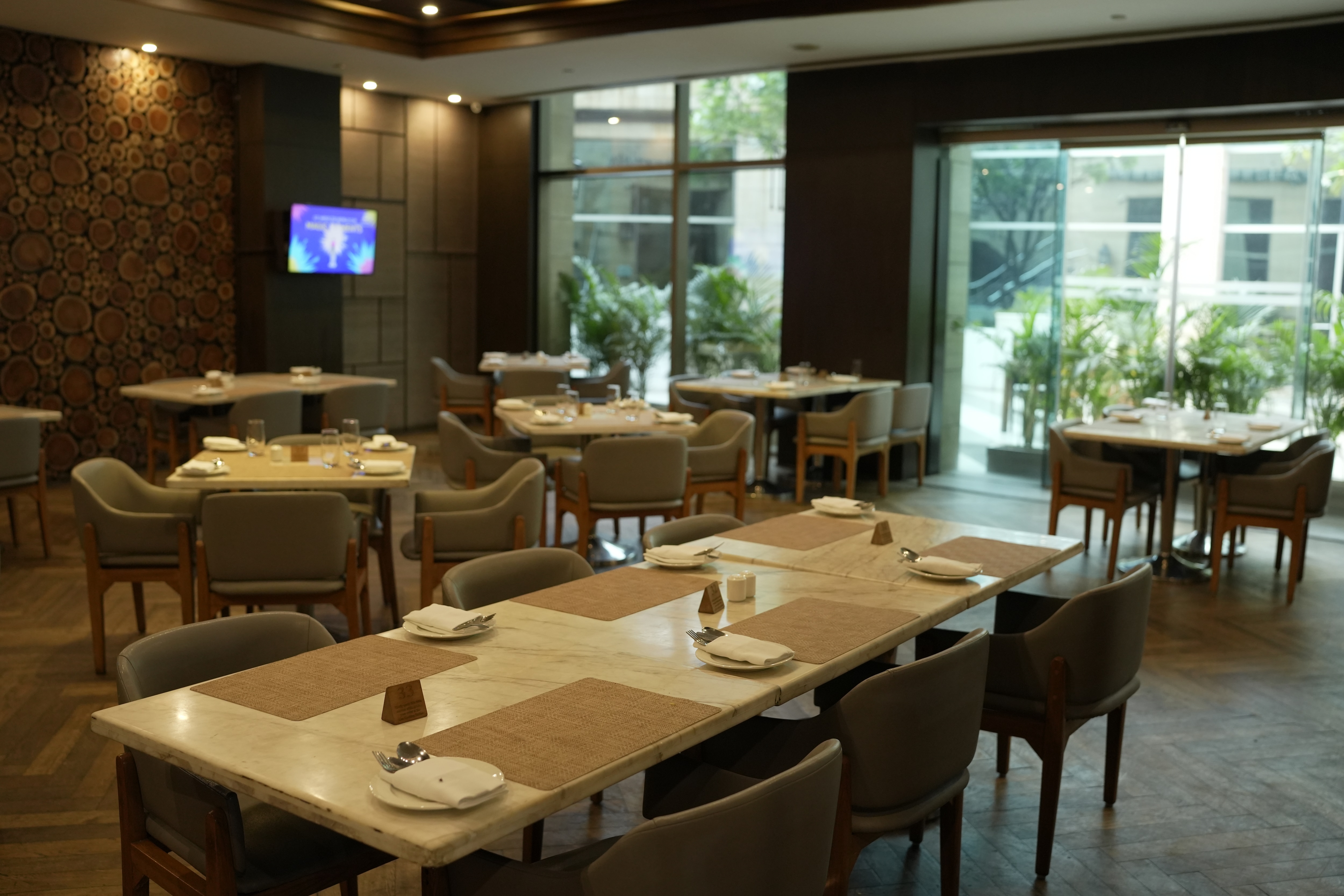 Downtown Kitchen & Bar 