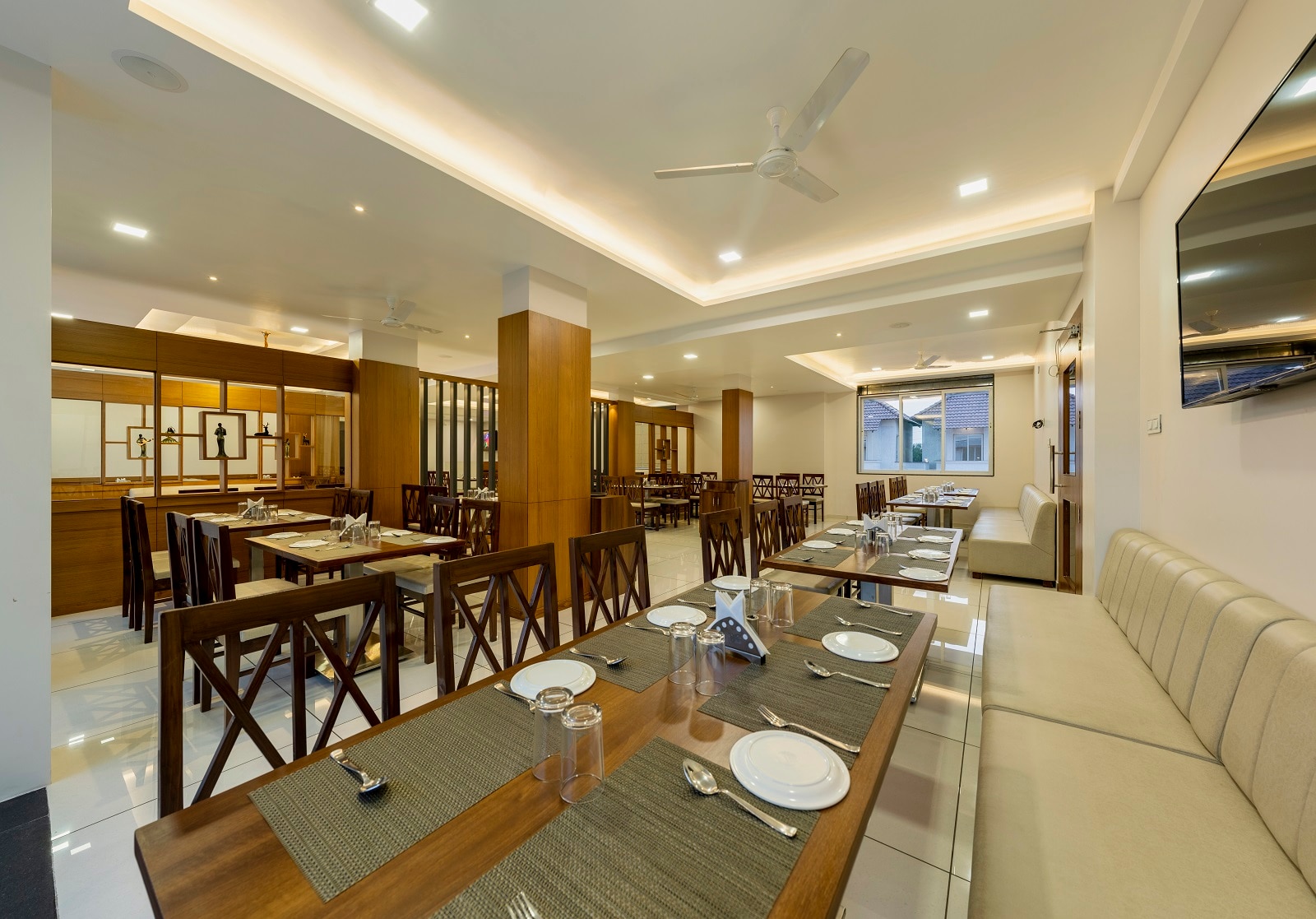 Hotel Grand Indu