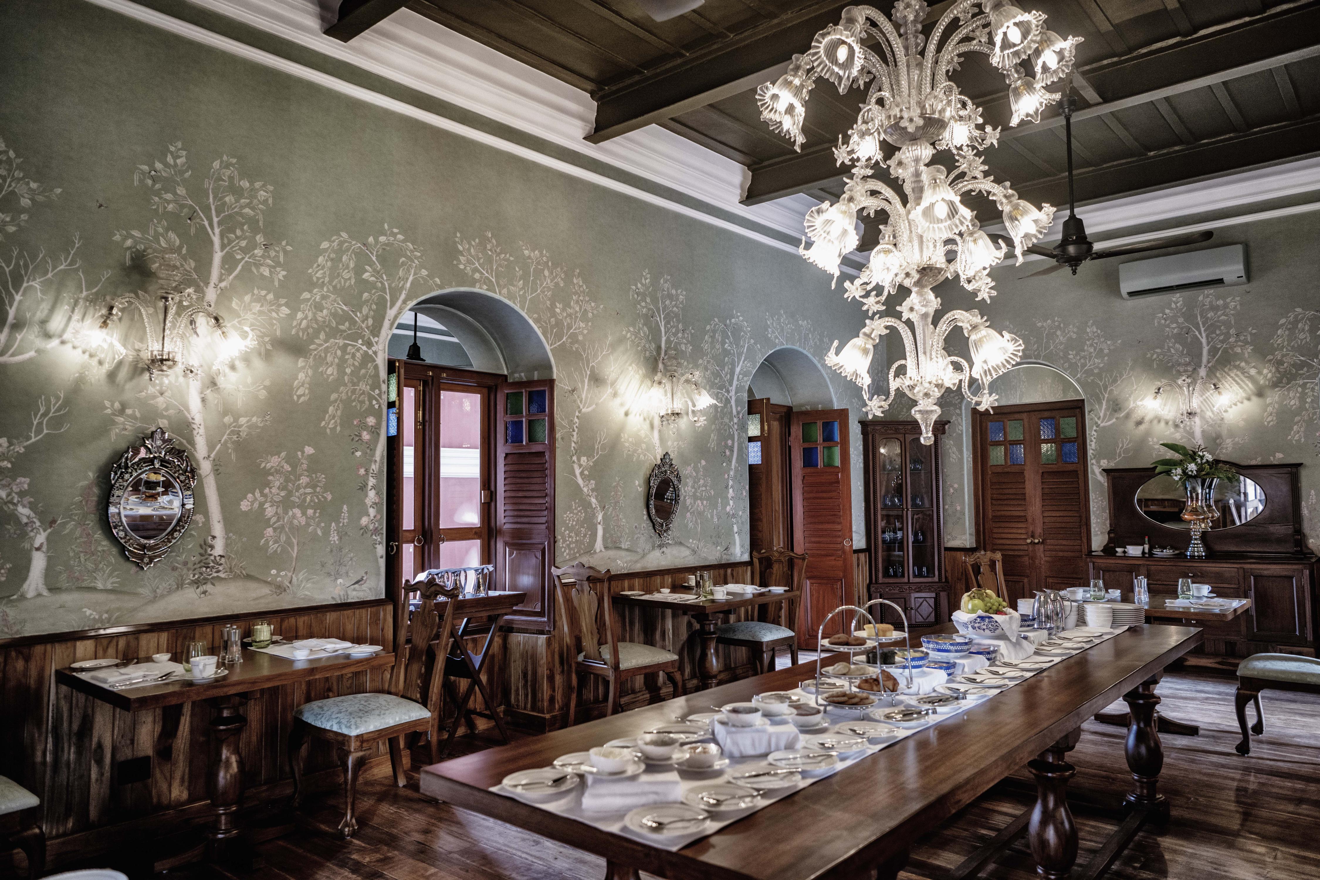 Palace Dining