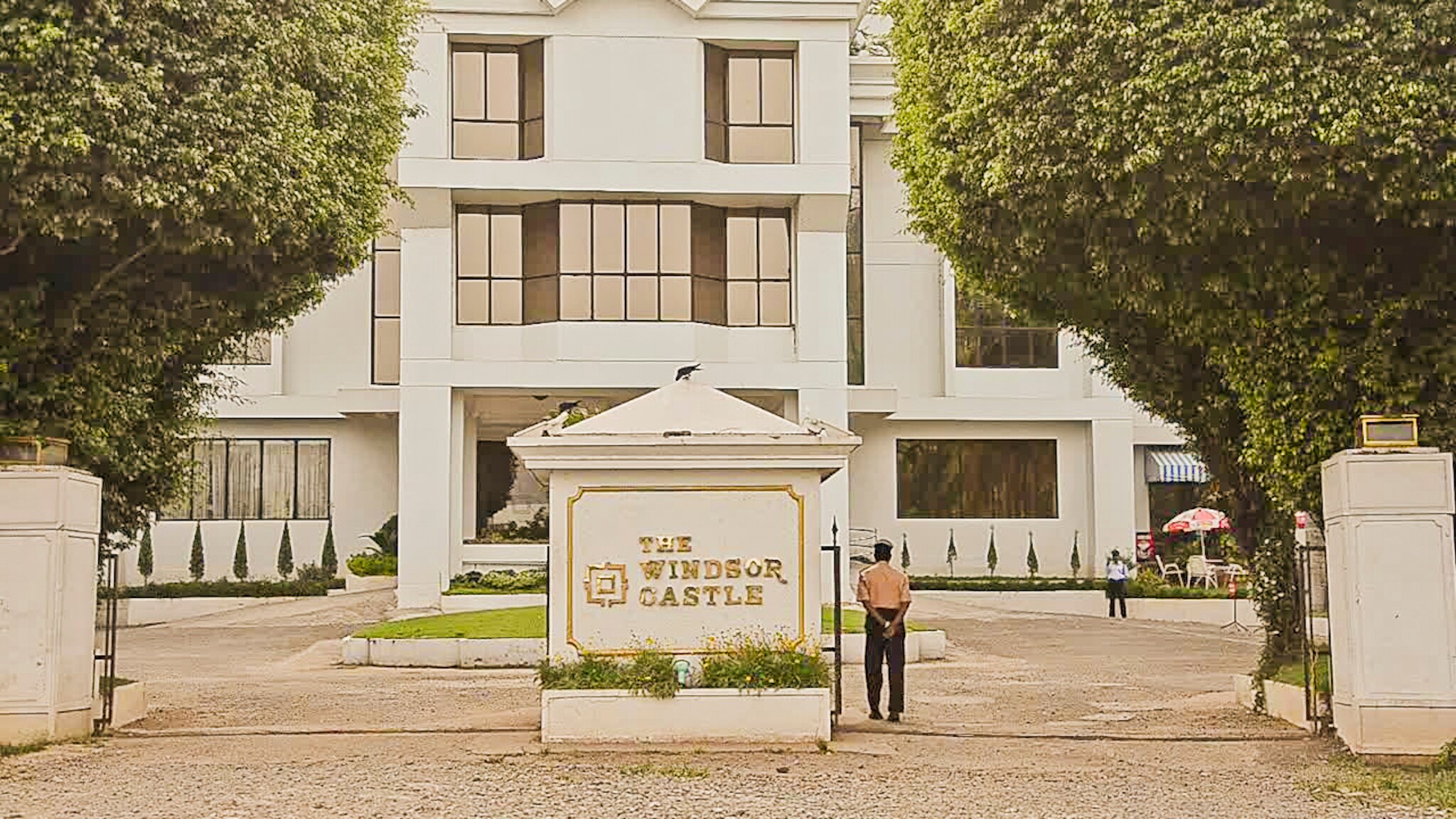 Budget Hotels In Kottayam Start Rs 888 70 Off Pay When You The Windsor Castle Kottayam