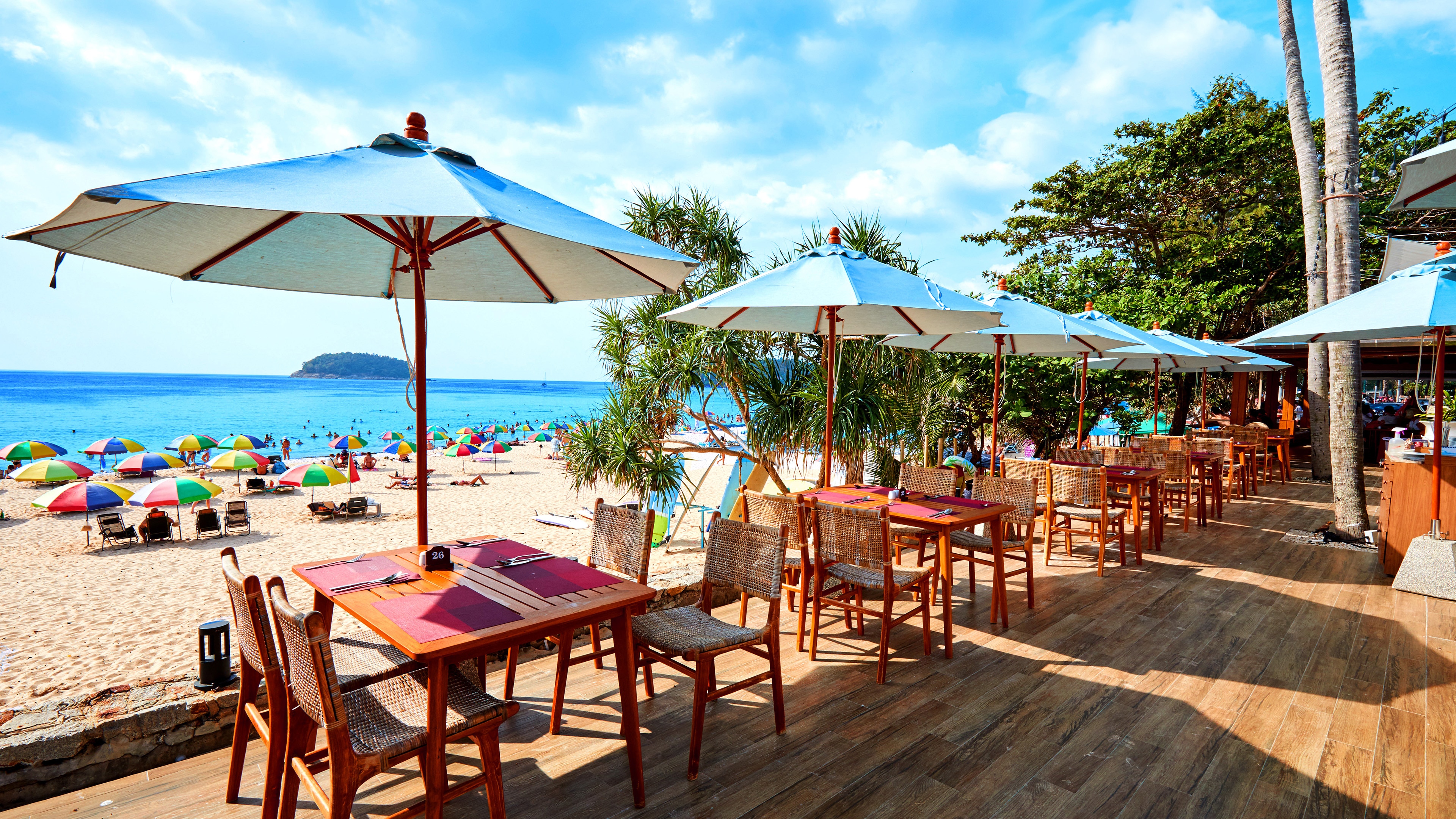 At Beach Bar & Restaurant