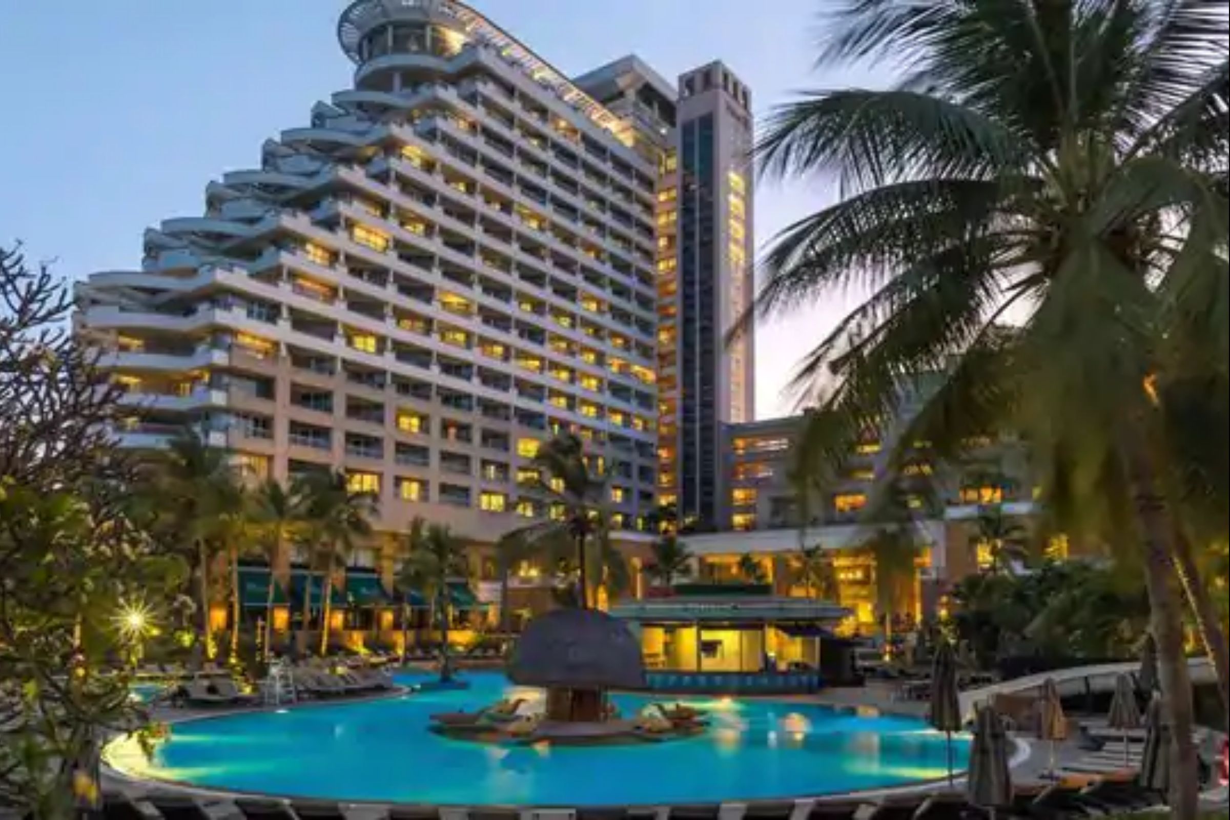 Hilton Hua Hin Resort & Spa 𝗕𝗢𝗢𝗞 Hua Hin Resort 𝘄𝗶𝘁𝗵 𝗙𝗥𝗘𝗘  𝗖𝗮𝗻𝗰𝗲𝗹𝗹𝗮𝘁𝗶𝗼𝗻