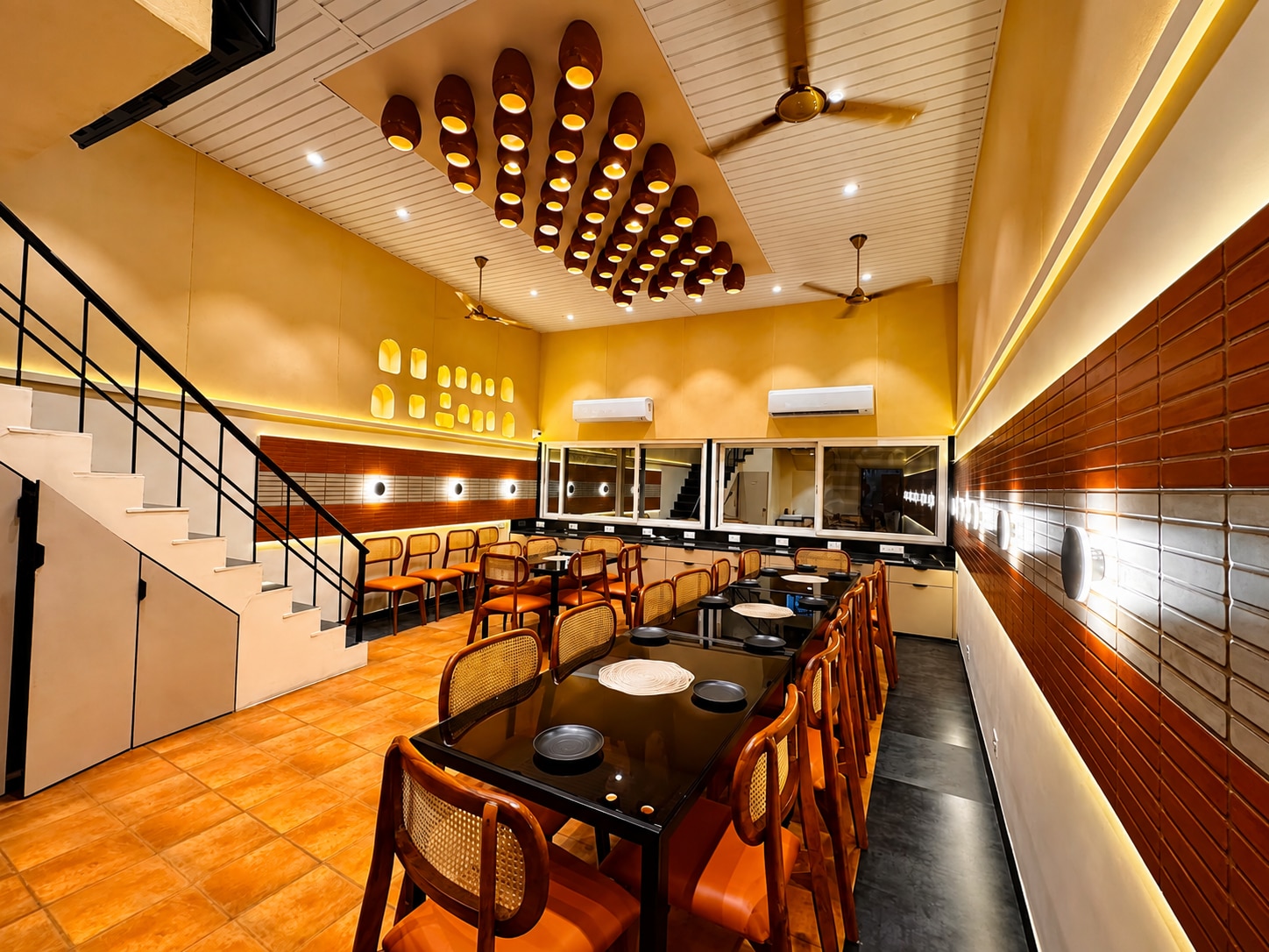 TOP FLOOR CAFE