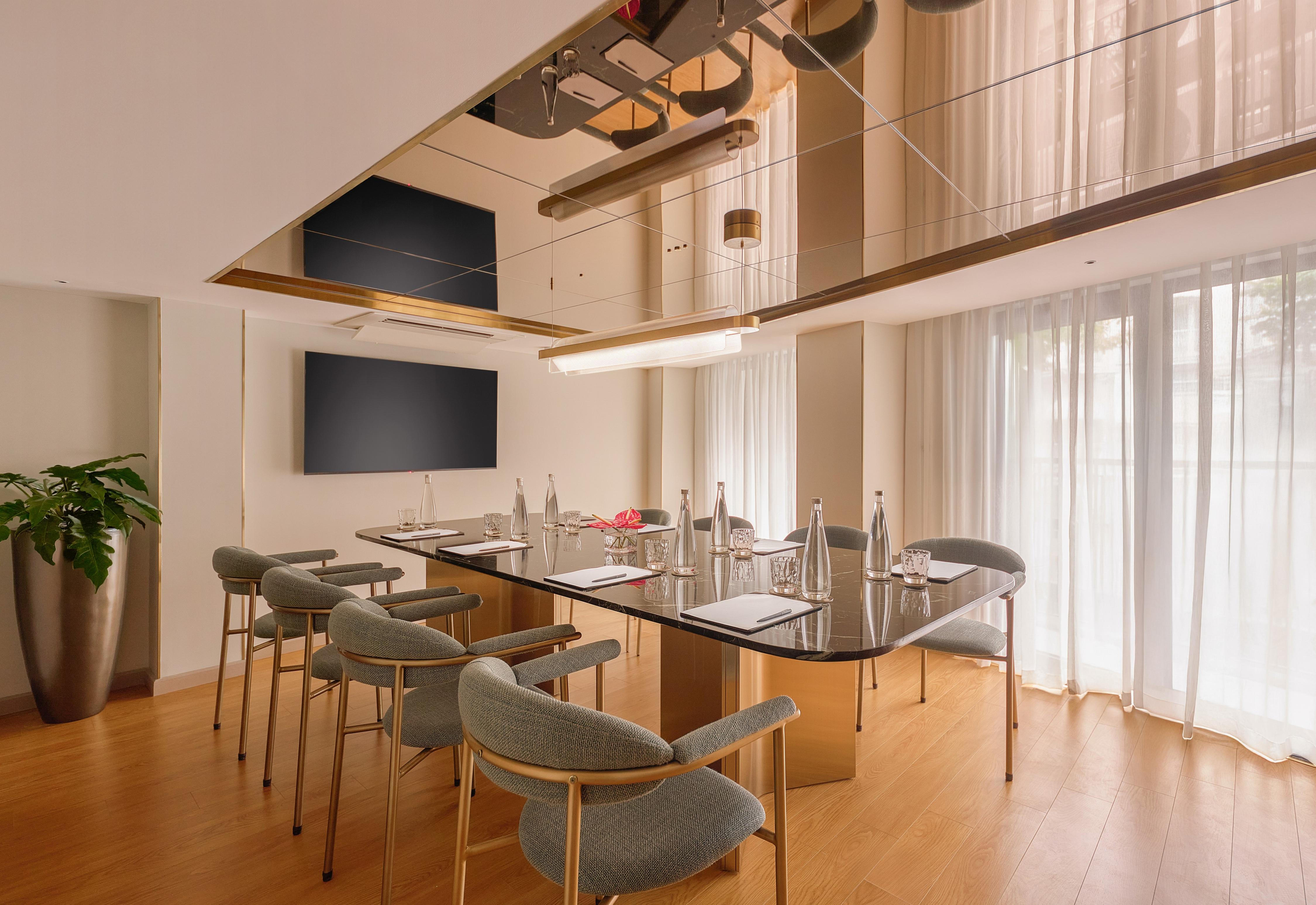 Link Bistro Cafe Hanoi