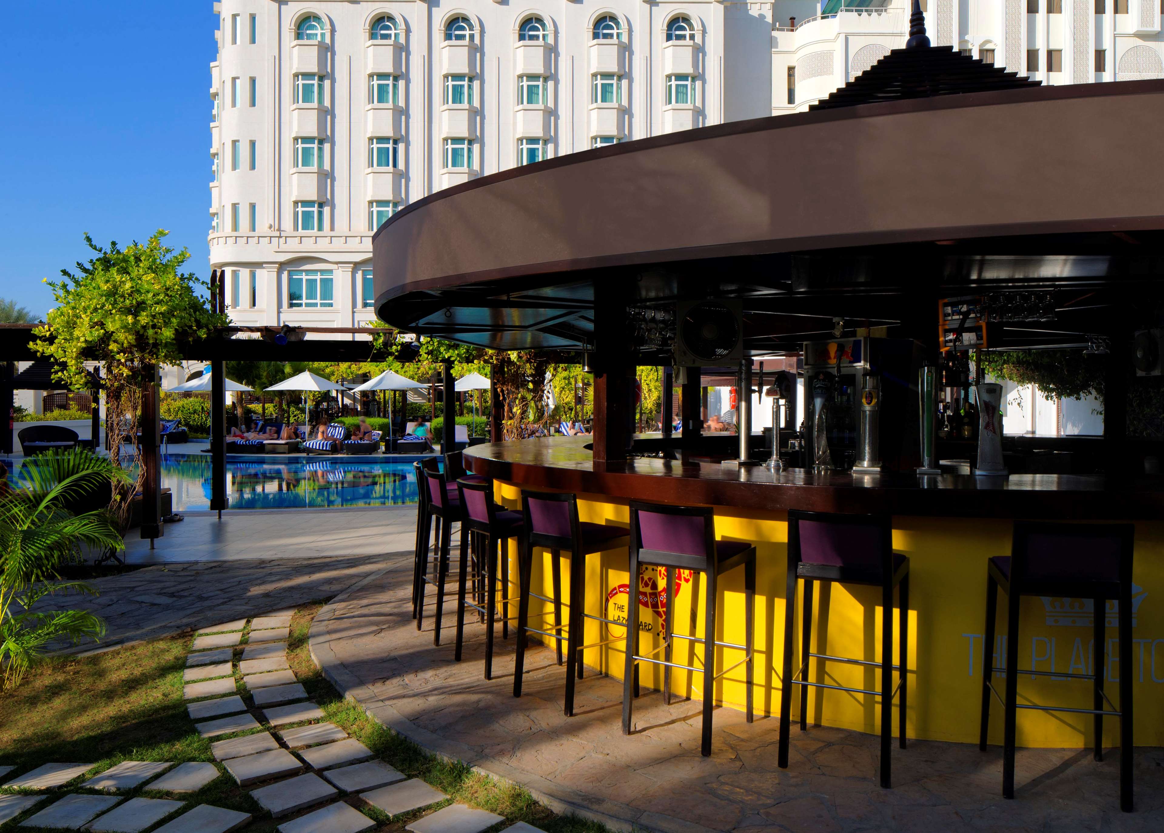 Olivos Restaurant terrace