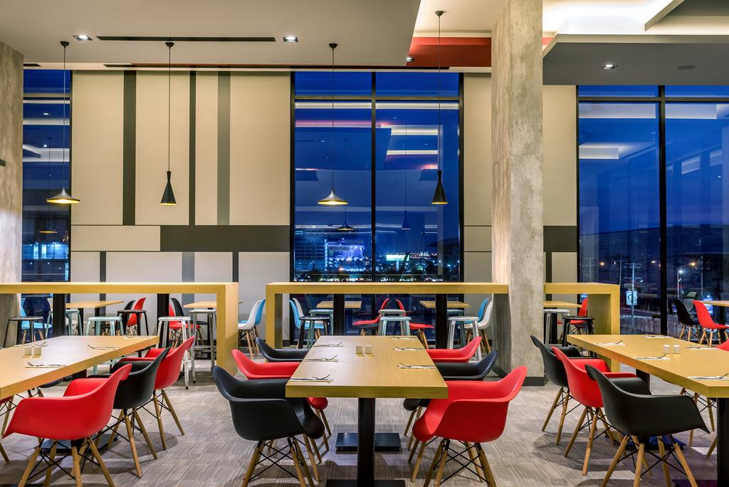 TASTE Restaurant