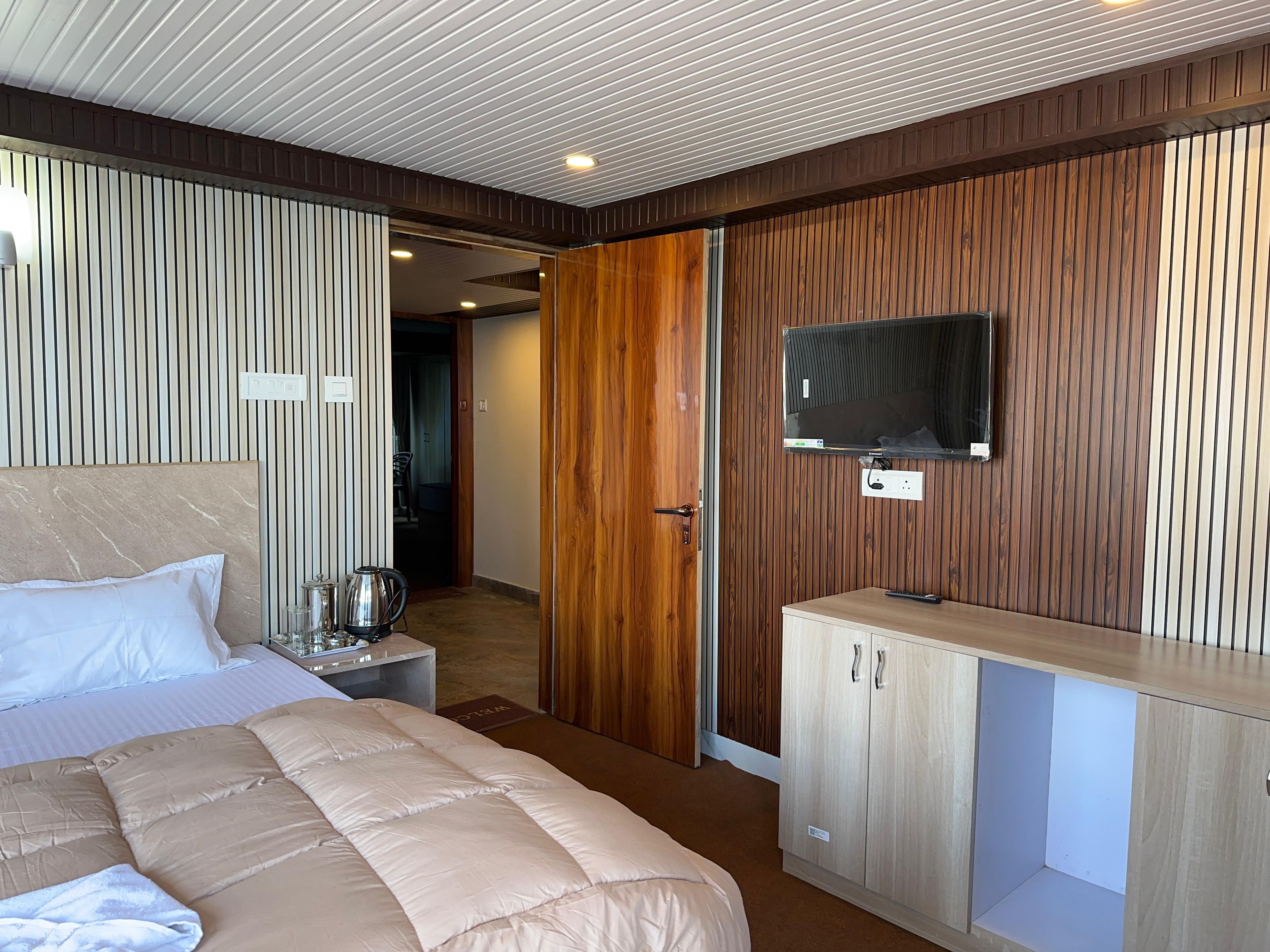 Hotel Basera Darjeeling - Reviews, Photos & Offer