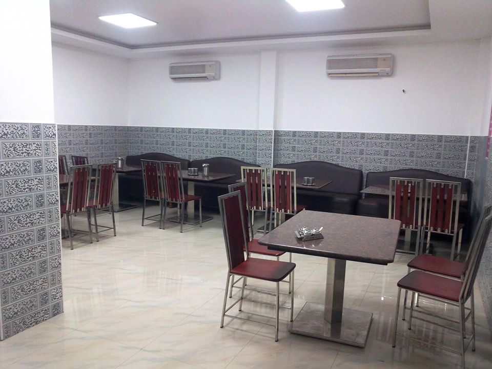 HOTEL SREE SARAVANABHAVAN
