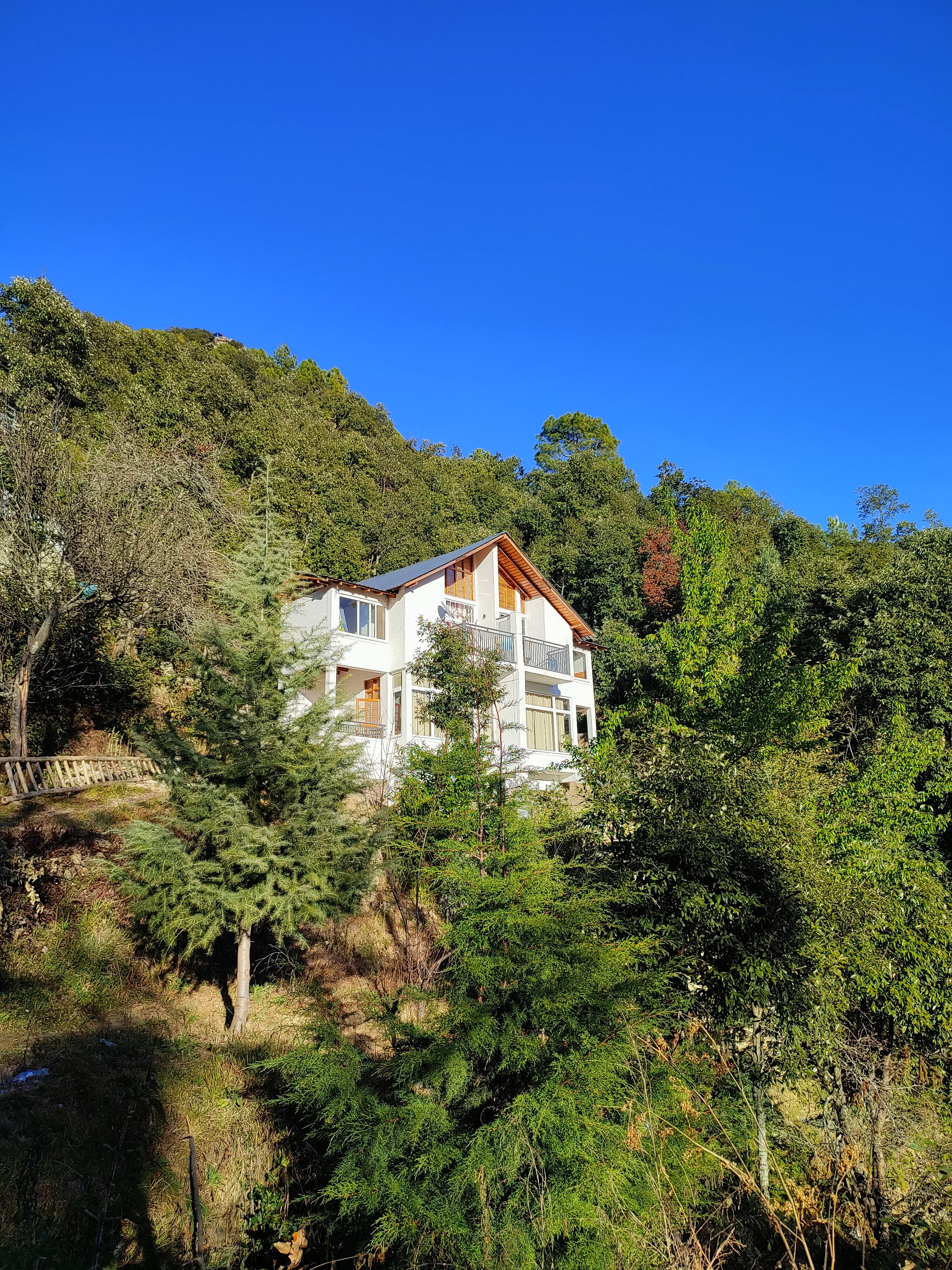 Ziran retreat 𝗕𝗢𝗢𝗞 Mukteshwar Homestay