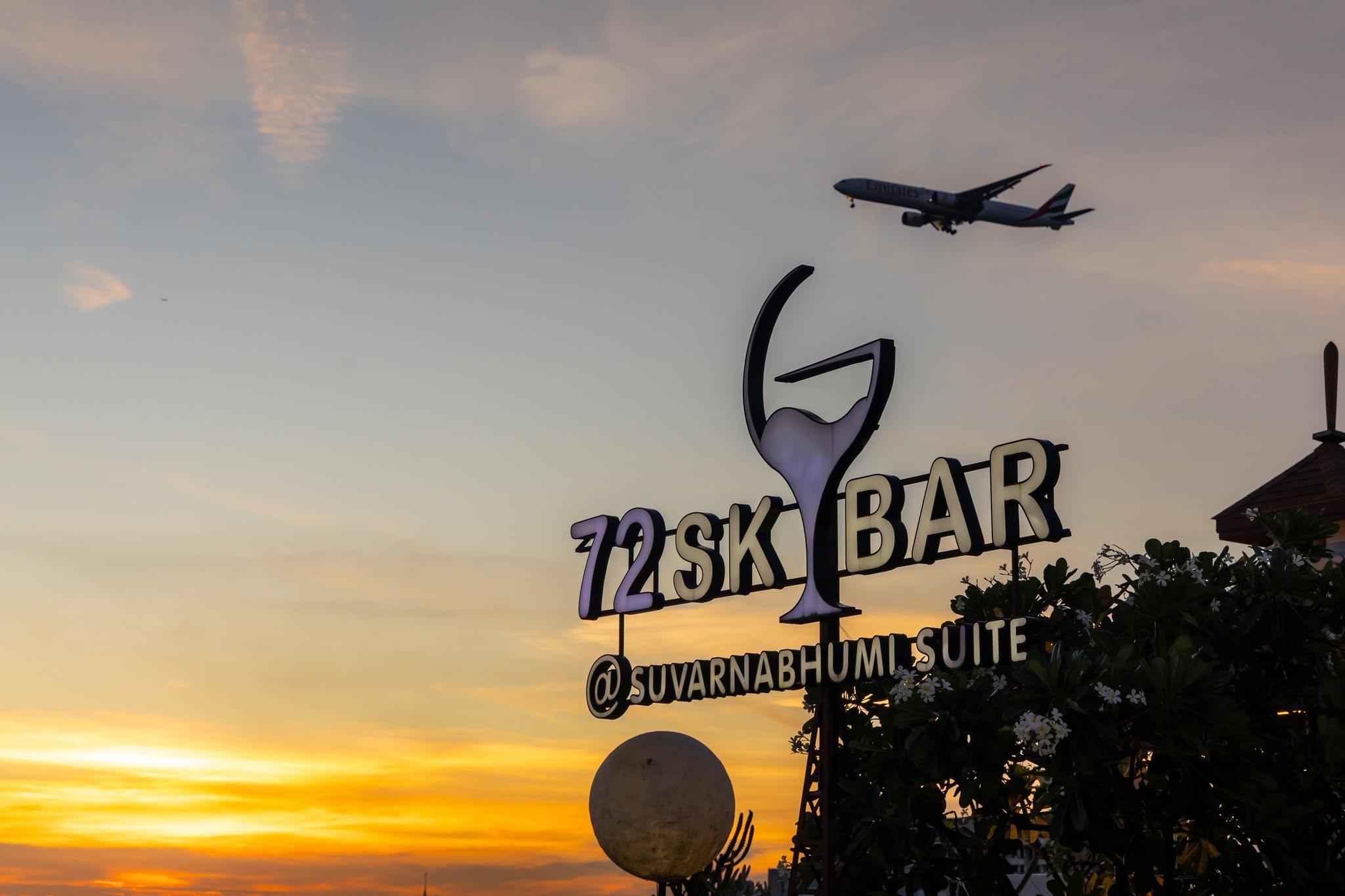 72SkyBar