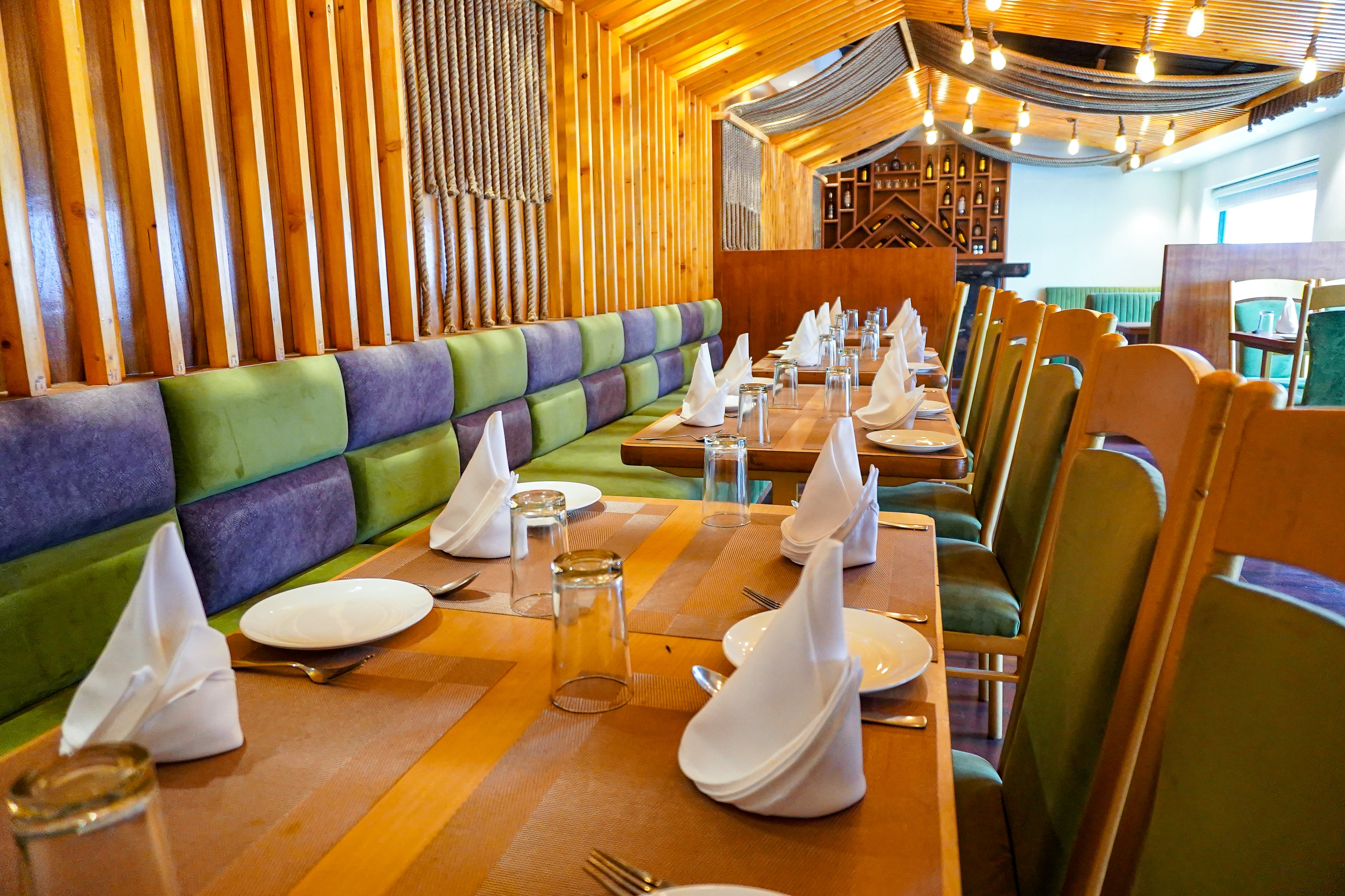Good Life Restaurant and High bury Bar