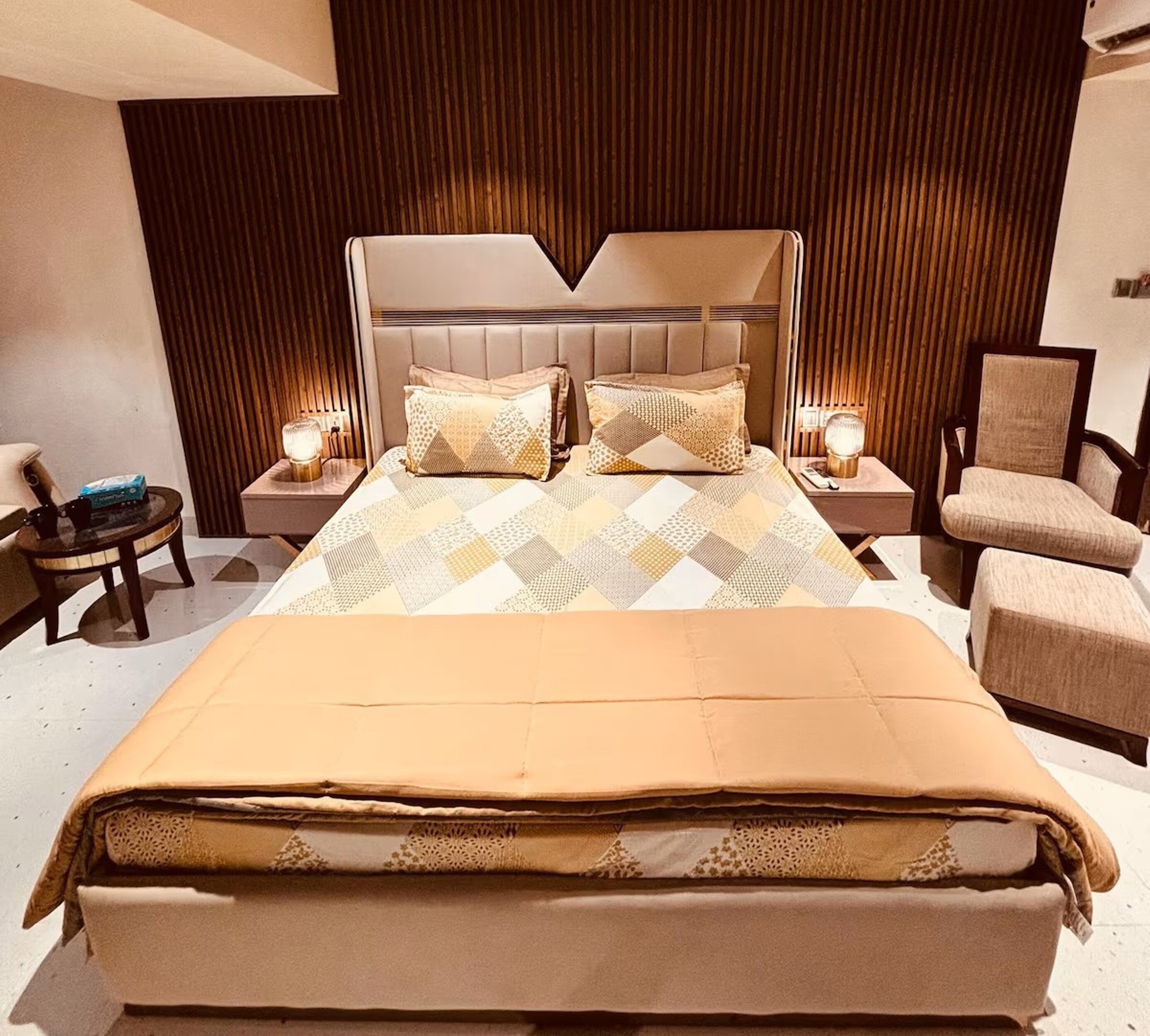 Studio Apartment no. 8 Mumbai - Reviews, Photos & Offer