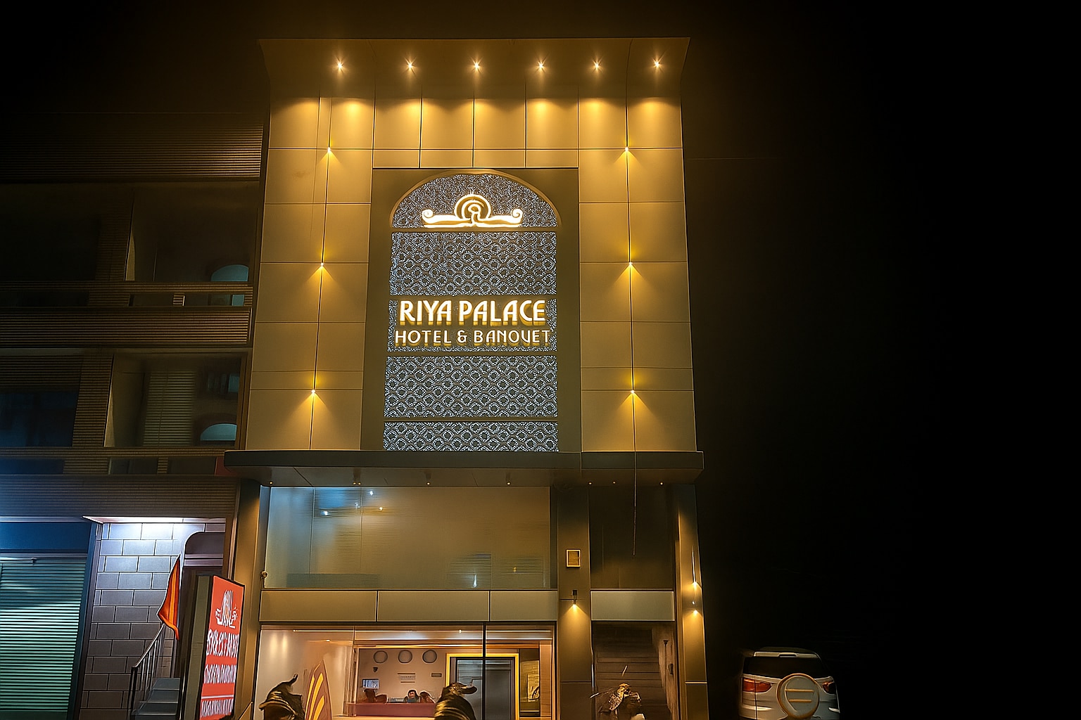 Hotel Riya Palace - Idgah Railway Station Agra 𝗕𝗢𝗢𝗞 Agra Hotel