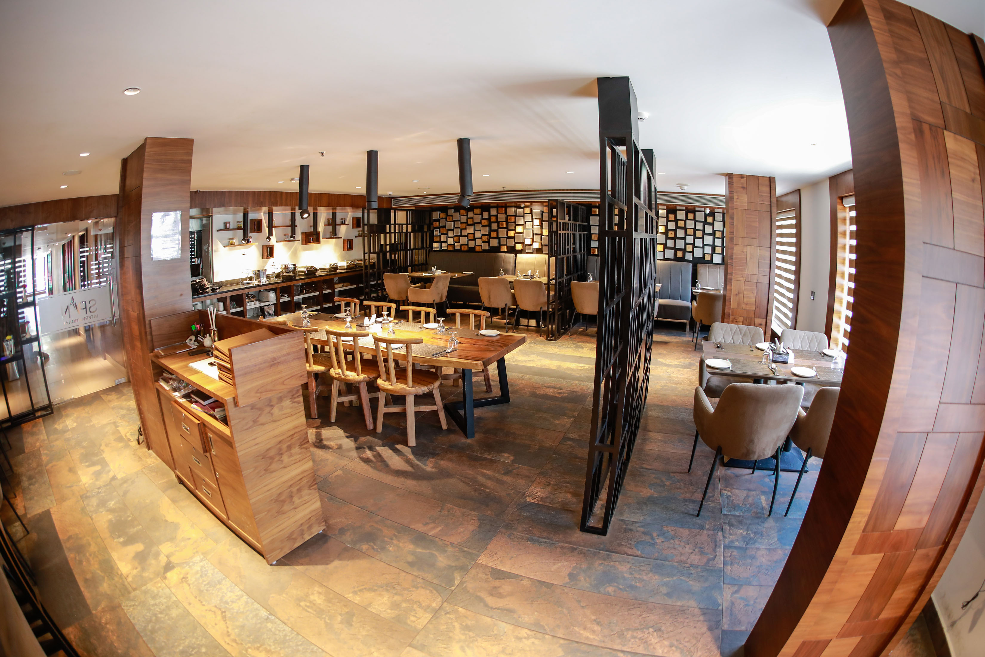 Smile Restaurant