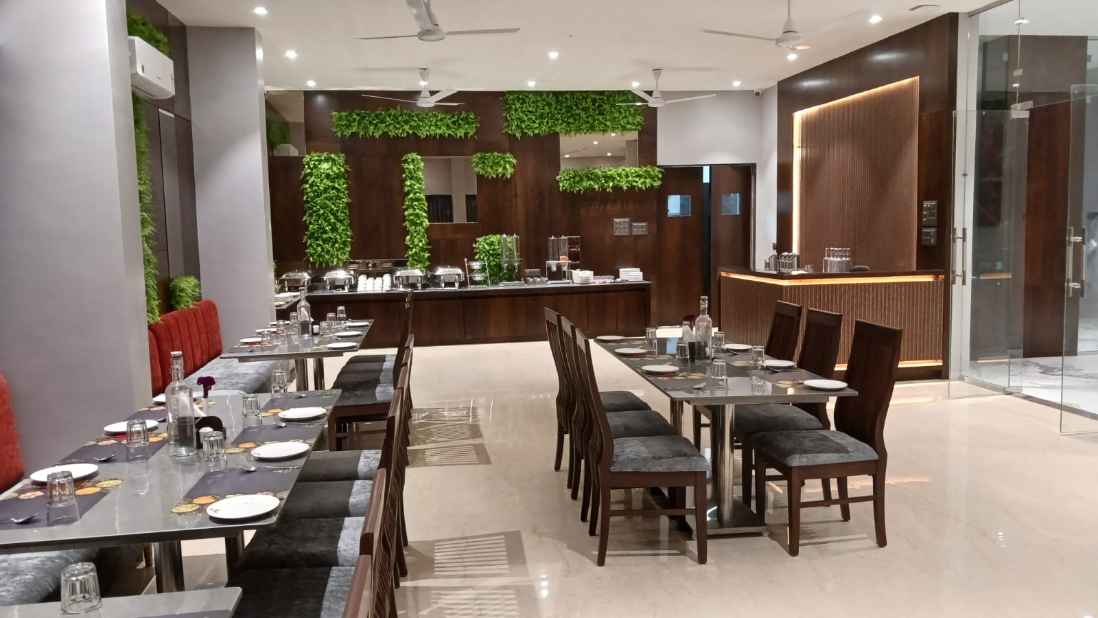 Aroma pure Veg Restaurant