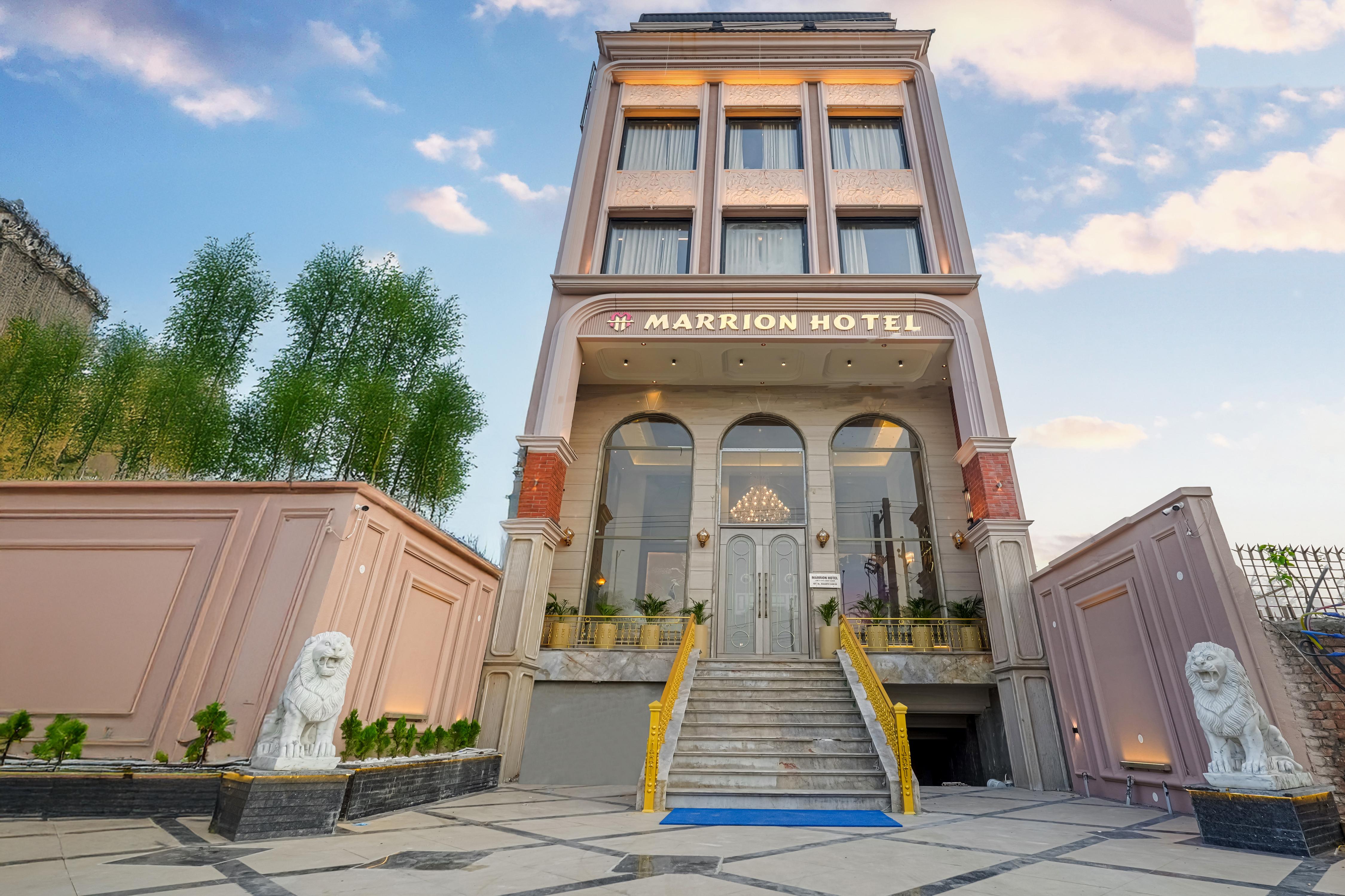 Hotel Marrion