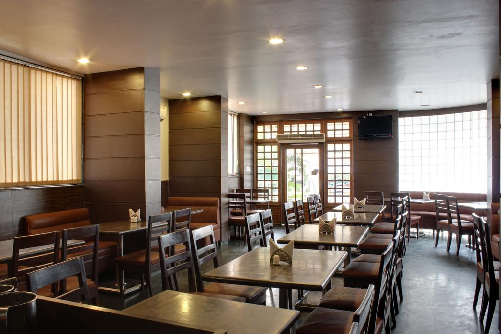 Lucky Restaurant