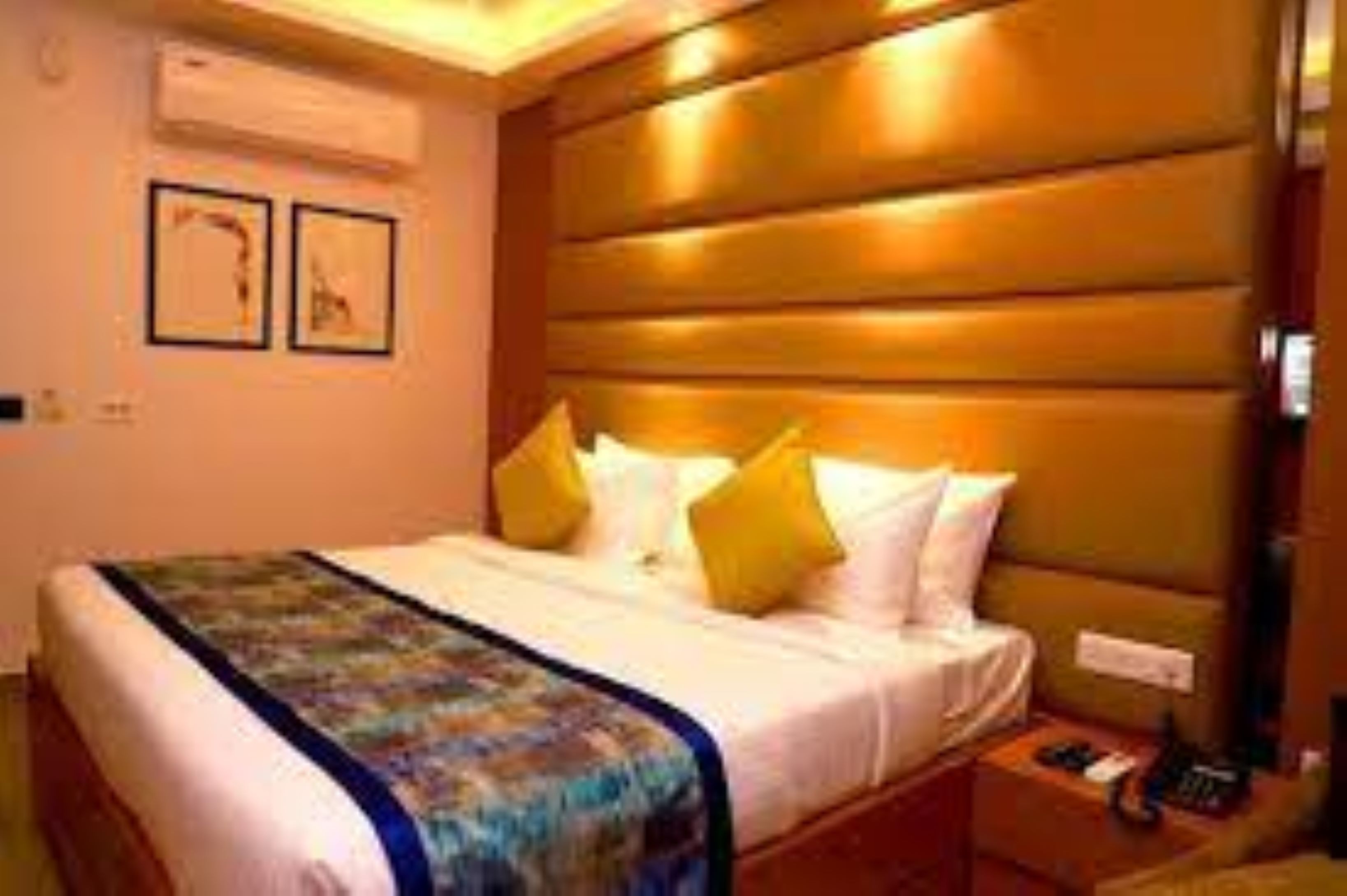 Del Fox Shanti Residency New Delhi 𝗕𝗢𝗢𝗞 Delhi Hotel