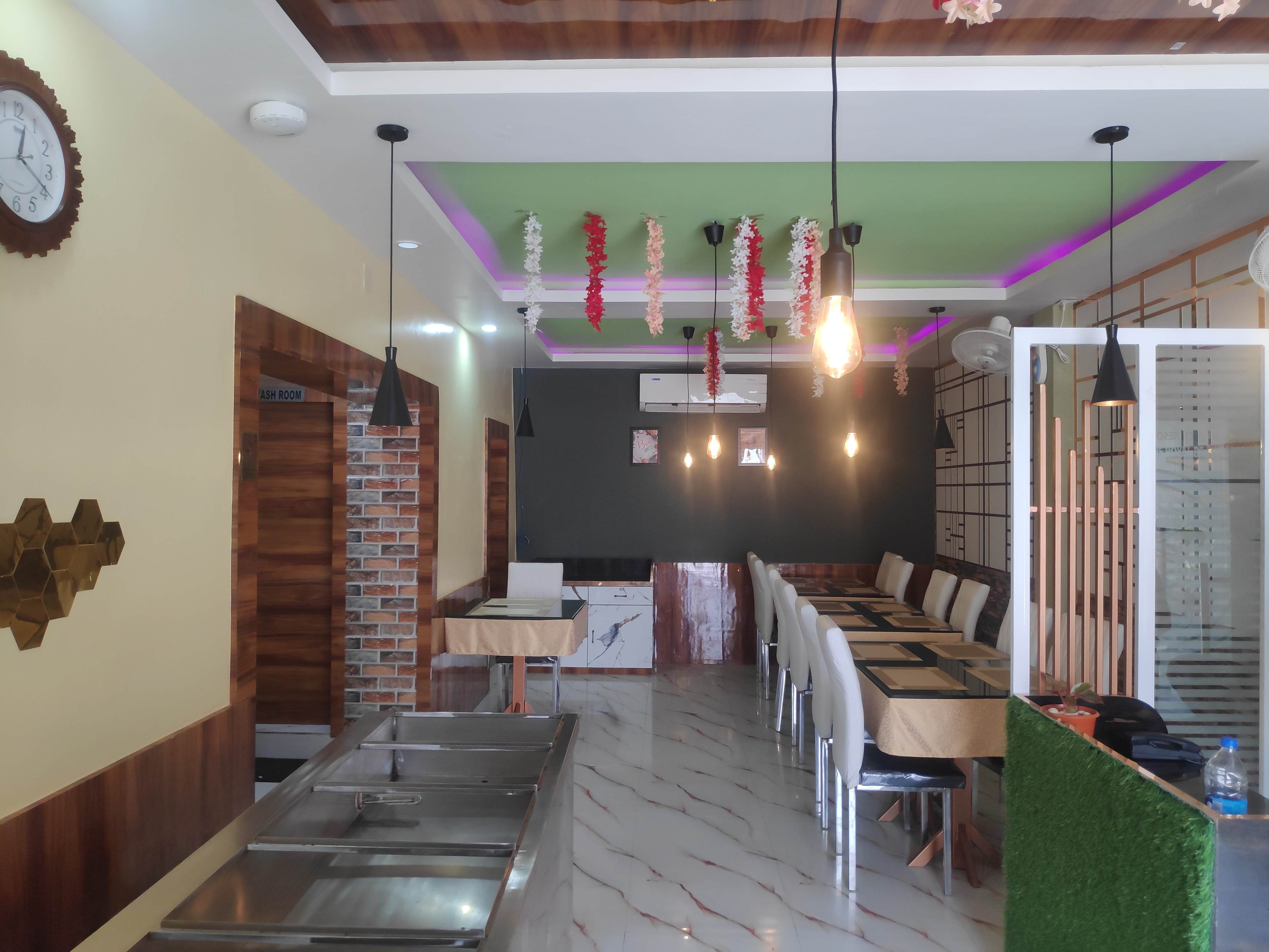 FLAVOUR FUSION RESTAURANT & CAFE