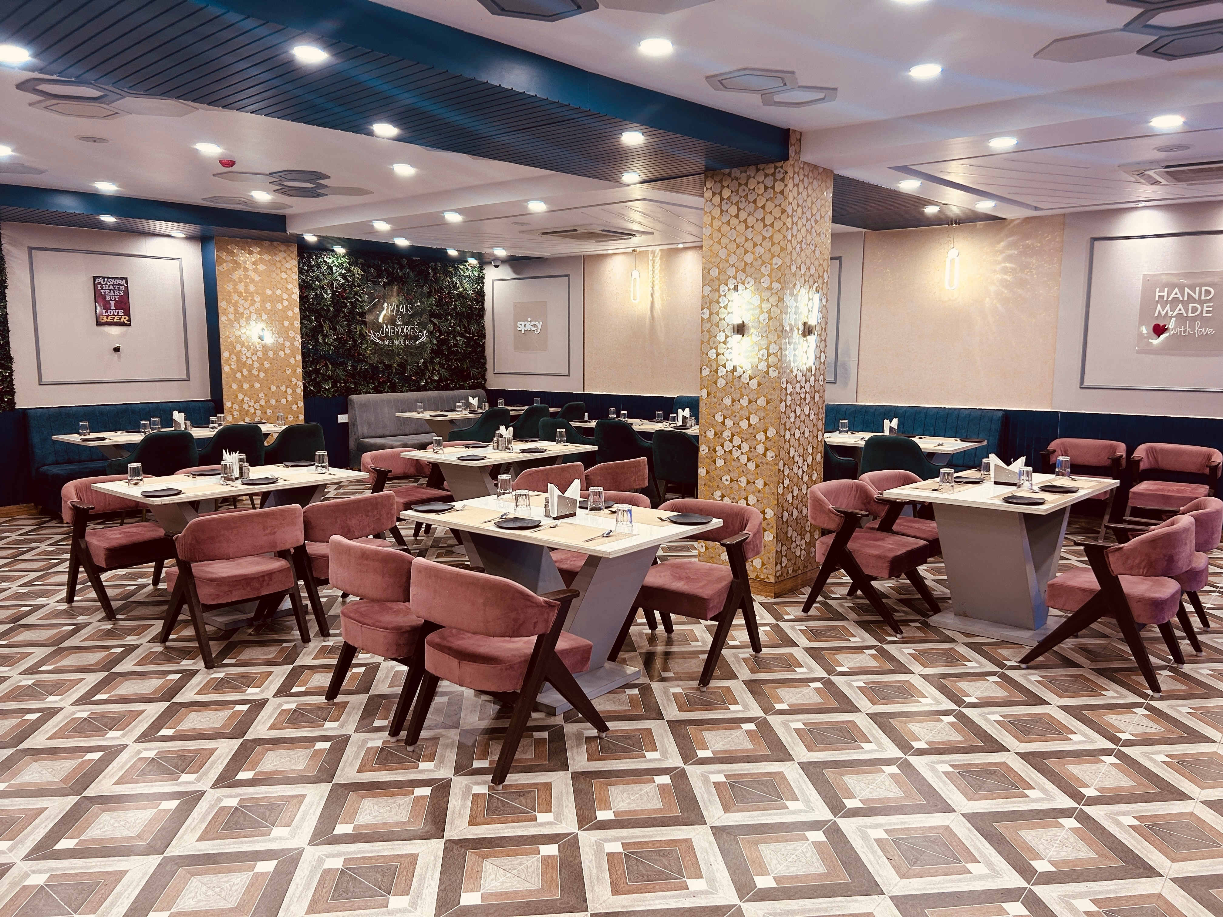 24 CARAT RESTAURANT