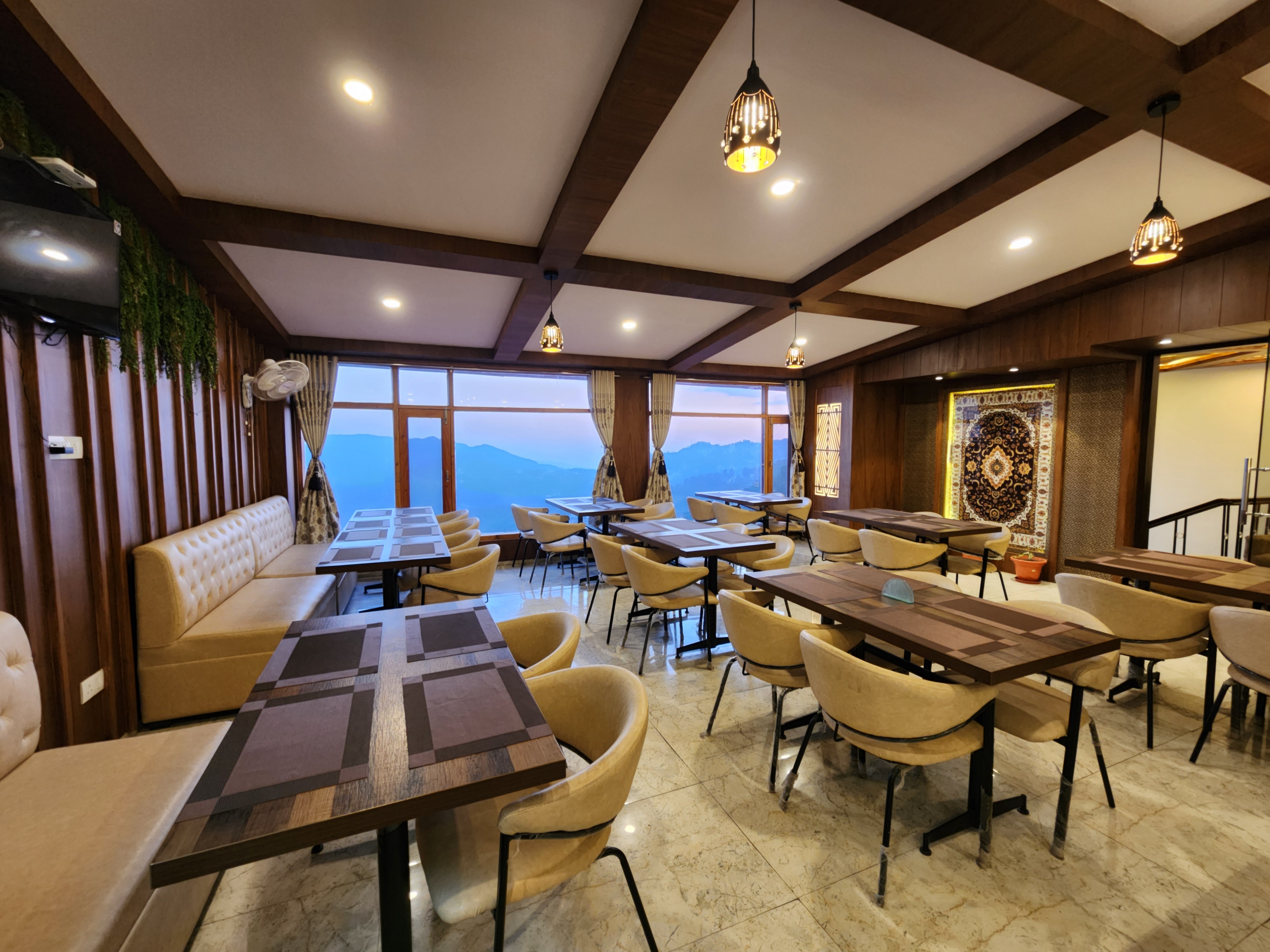 Rajdoot Restaurant
