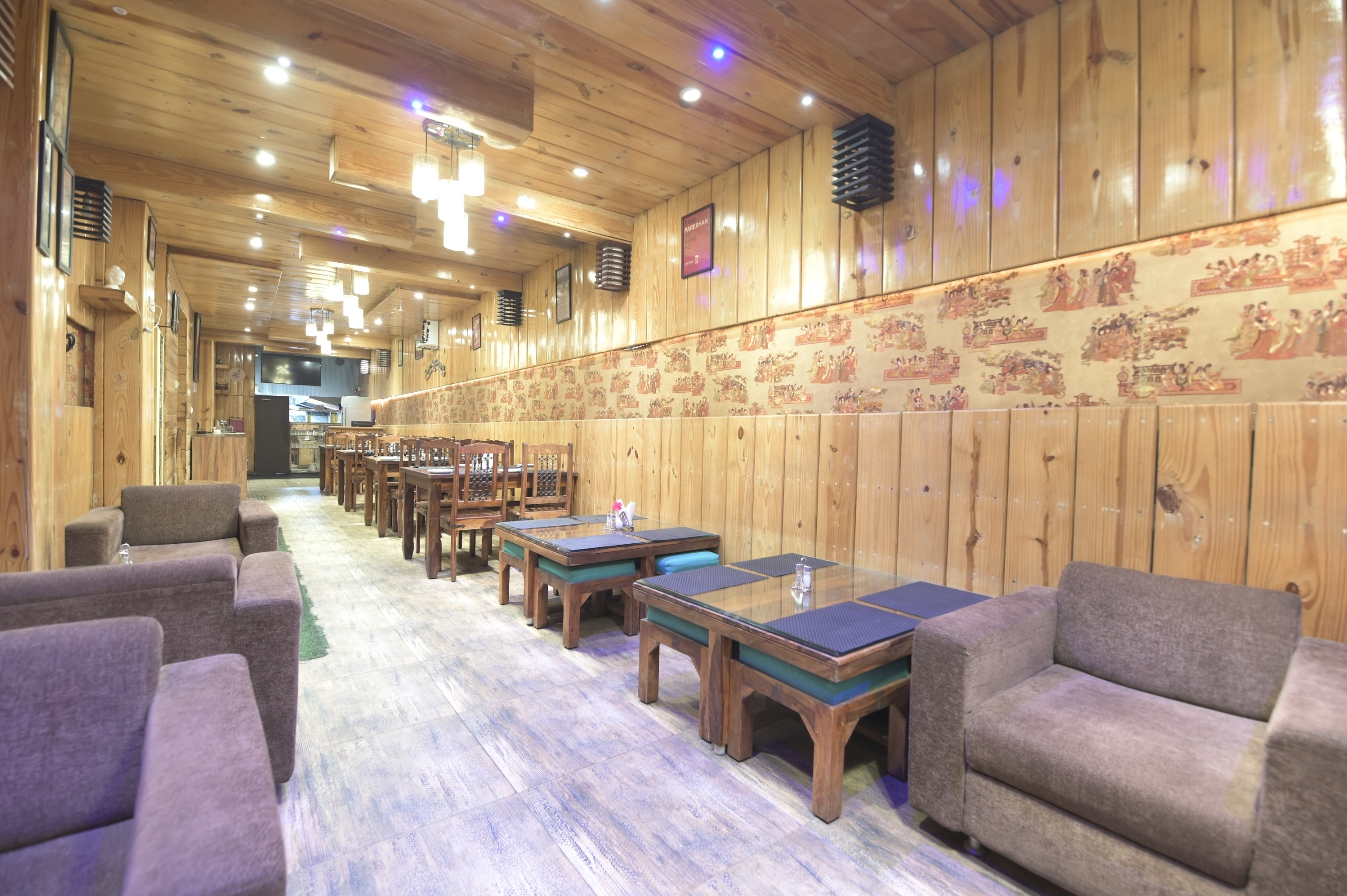 Grand Restaurant