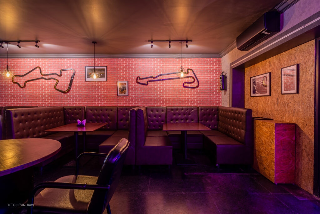 PITSTOP 55 RESTOBAR