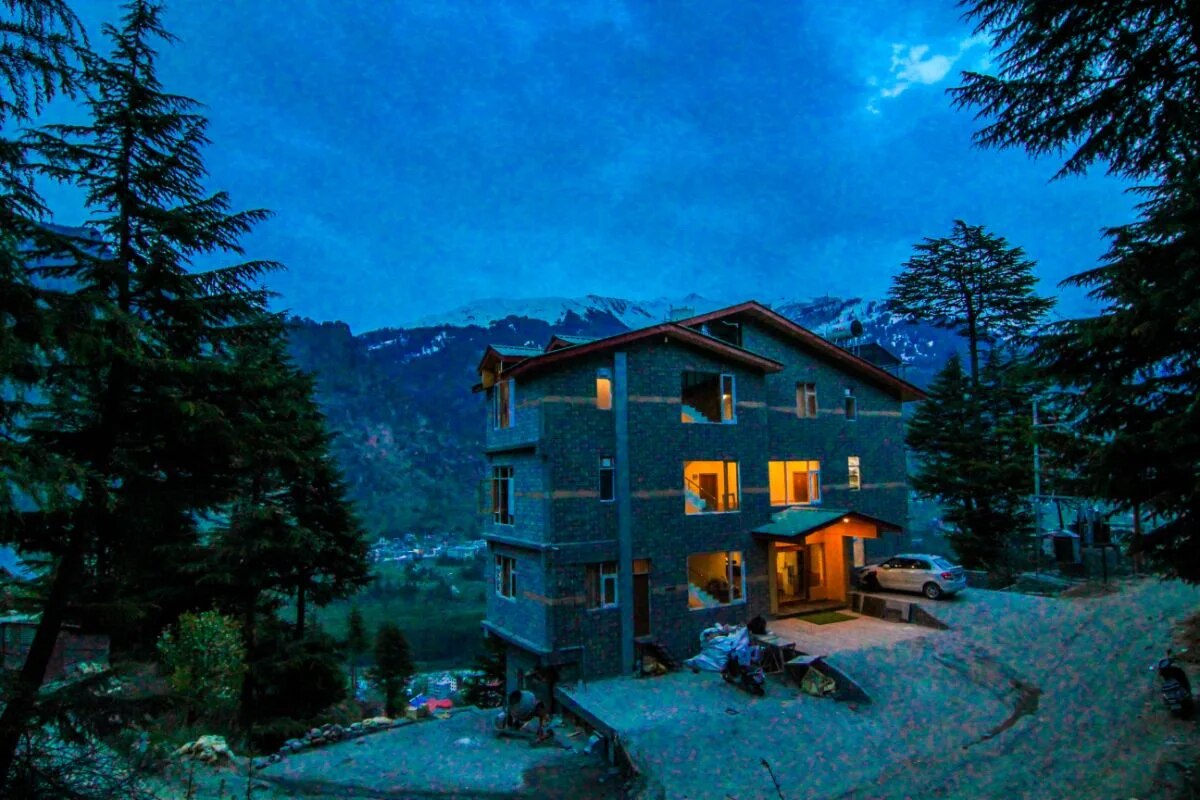 Sa Manali Inn HighQ Manali ππ’π’π Manali Hotel