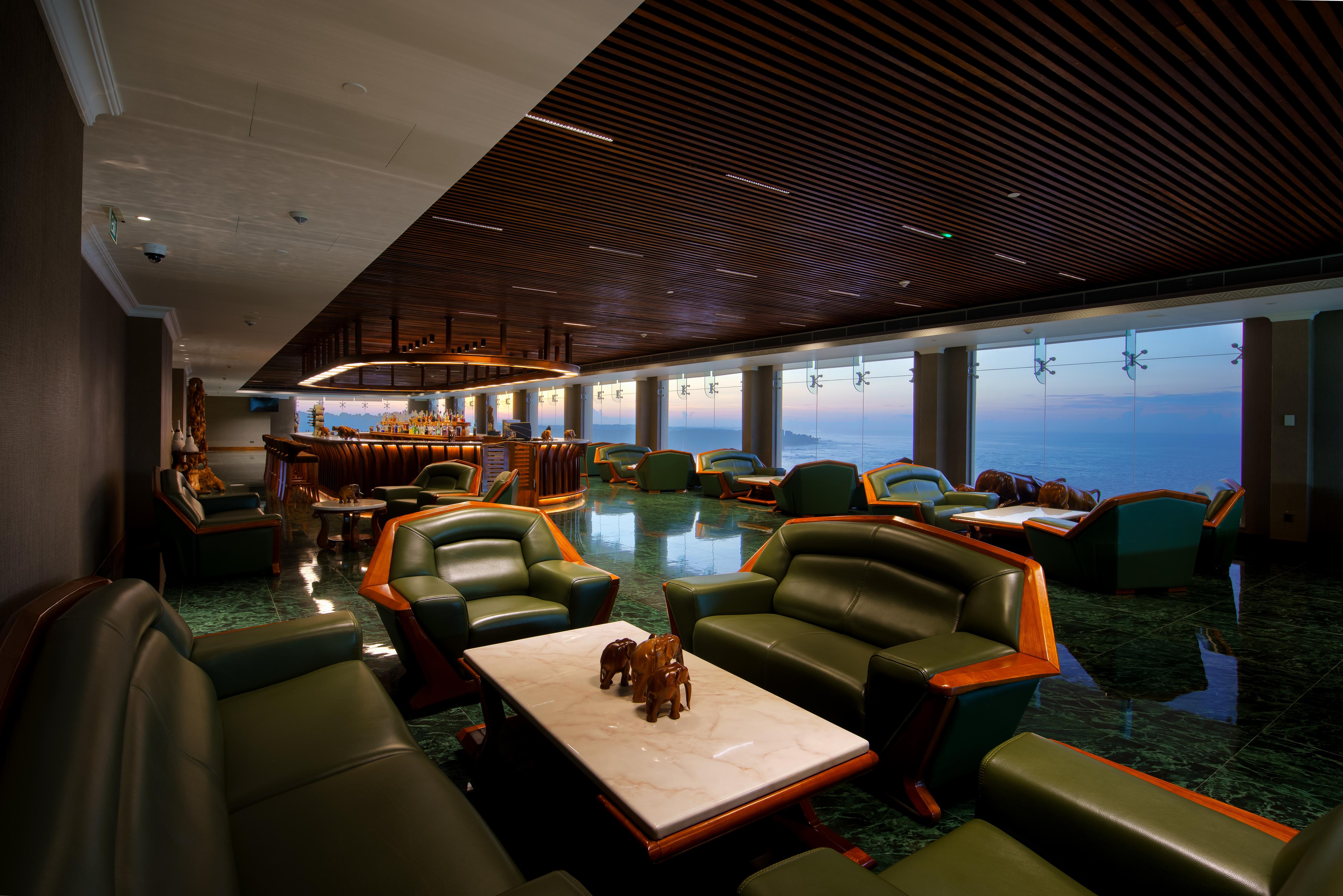 Sky Lounge