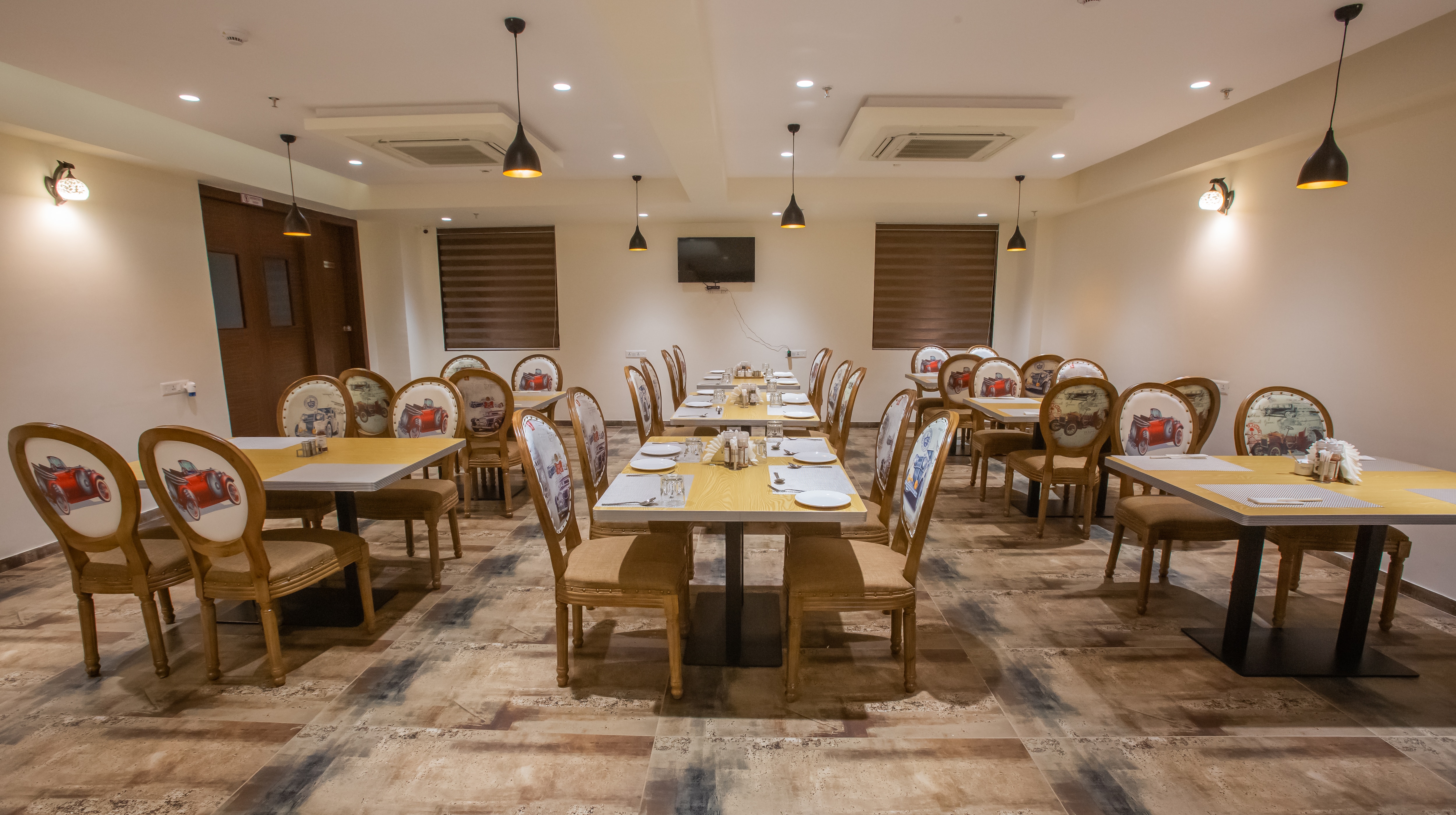Awadhpuri Restaurant
