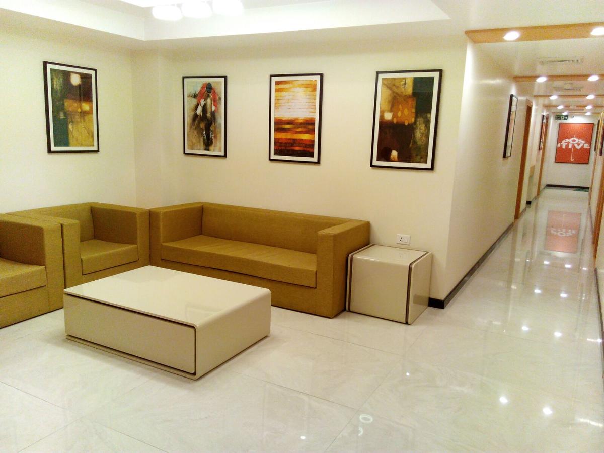 RB Gallery