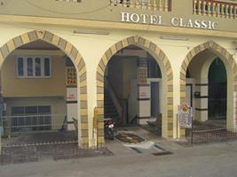 Hotel Classic - Railway Station, Bharuch