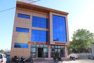 Hotels In Somnath Book 41 With Upto 50 Off 450 Hotel Dreamland Somnath Temple