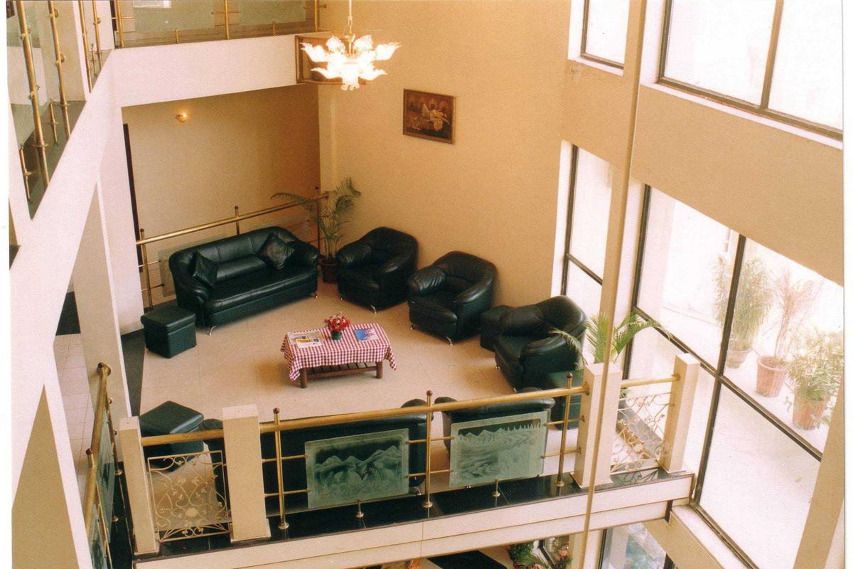 RB Gallery