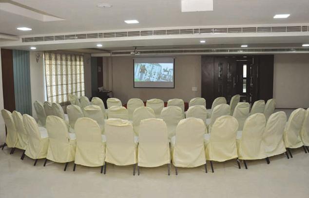 Hotel Mayura - Visakha-Araku Main Road, Vizianagaram
