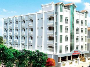 Hotels In Kanyaari Book 48 With Upto 50 Off Hotel Sivamurugan Main Road Kanyaari