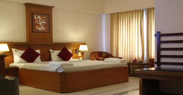 Hotel Surabi International - Officer Lane, Vellore