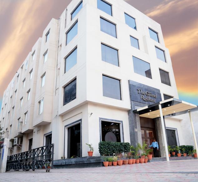 Hotel The Grand Radiant Lucknow Reviews, Photos & Offers