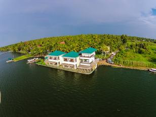Mira's PMC Lakeshore Resort - Pallathuruthy Bridge, Alleppey