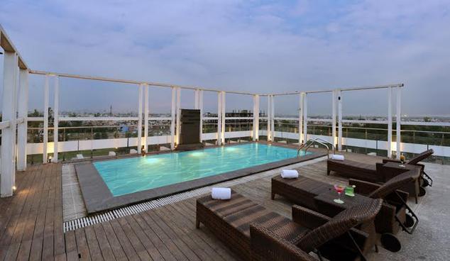 Swimming pool deals in gurgaon