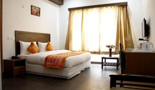 Maven's House - Sector 15, Gurgaon