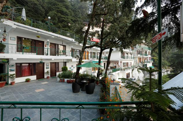 Mongas Hotel and Resort - Gandhi Chowk, Dalhousie