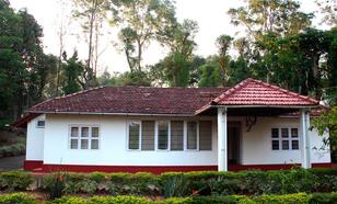 Nakoor Valkot Estate Stay -2 BHK Farm House - Suntikoppa, Coorg