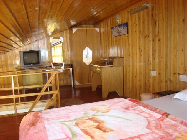 Hotel Sonar Bangla Darjeeling Standard Room Hotel Sonar Bangla Darjeeling Standard Room