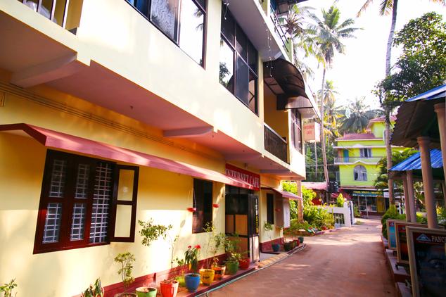 Panchavadi Ayurvedic Beach Resort - Papanasam Cliff, Varkala