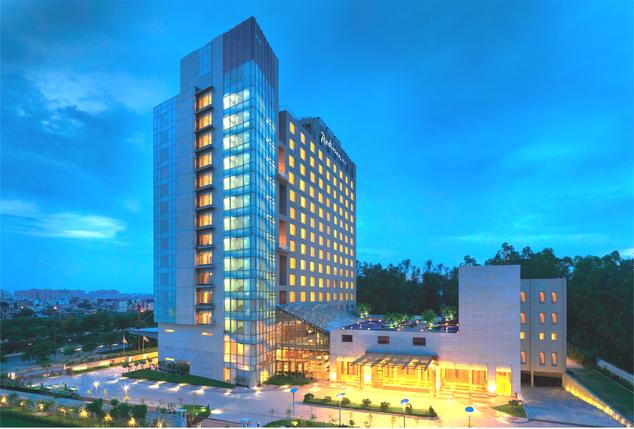 Radisson Blu Hotel Greater Noida - Main Road, Greater Noida
